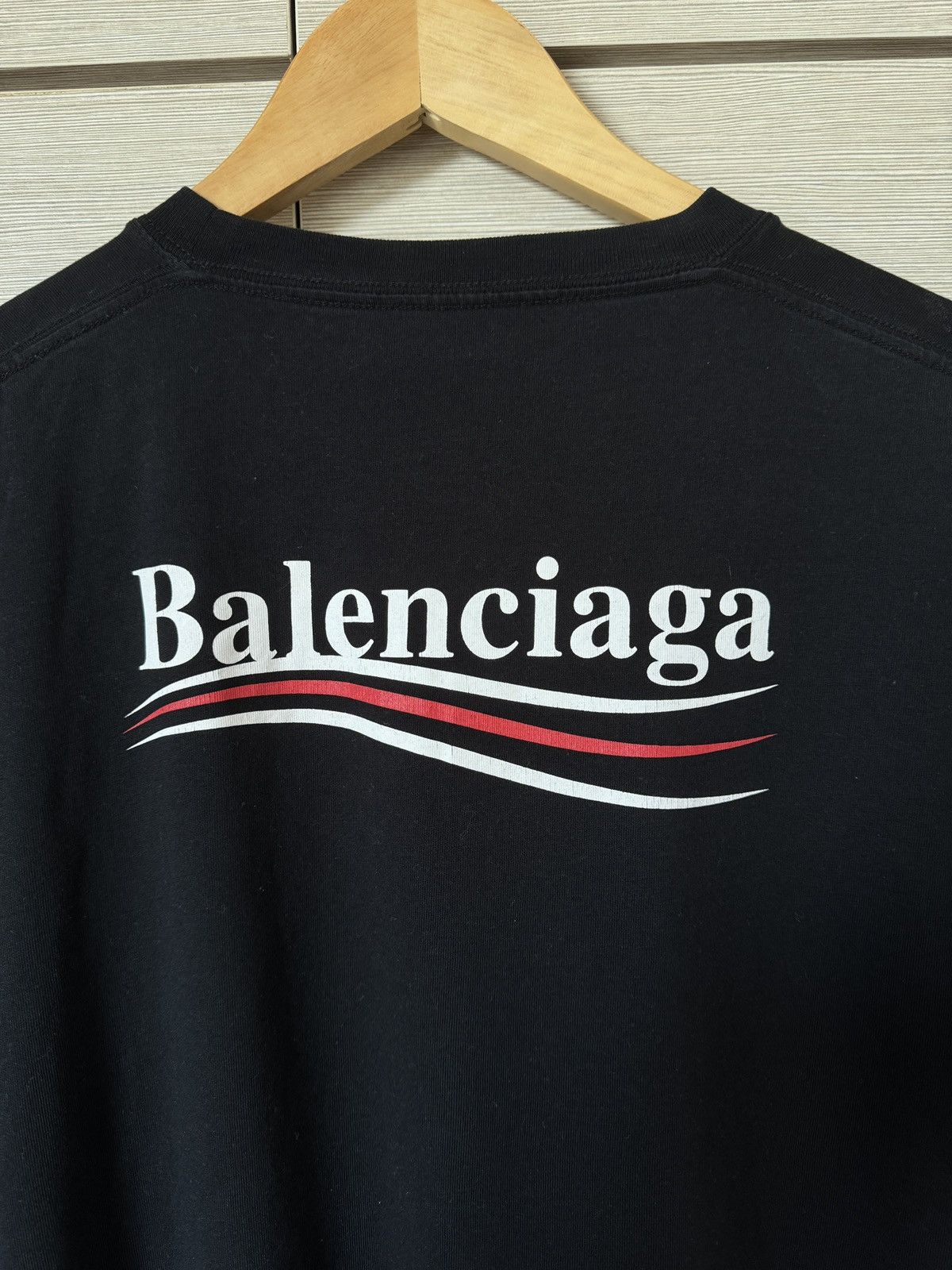 Balenciaga Balenciaga T-shirt Size US L / EU 52-54 / 3 - 5 Thumbnail