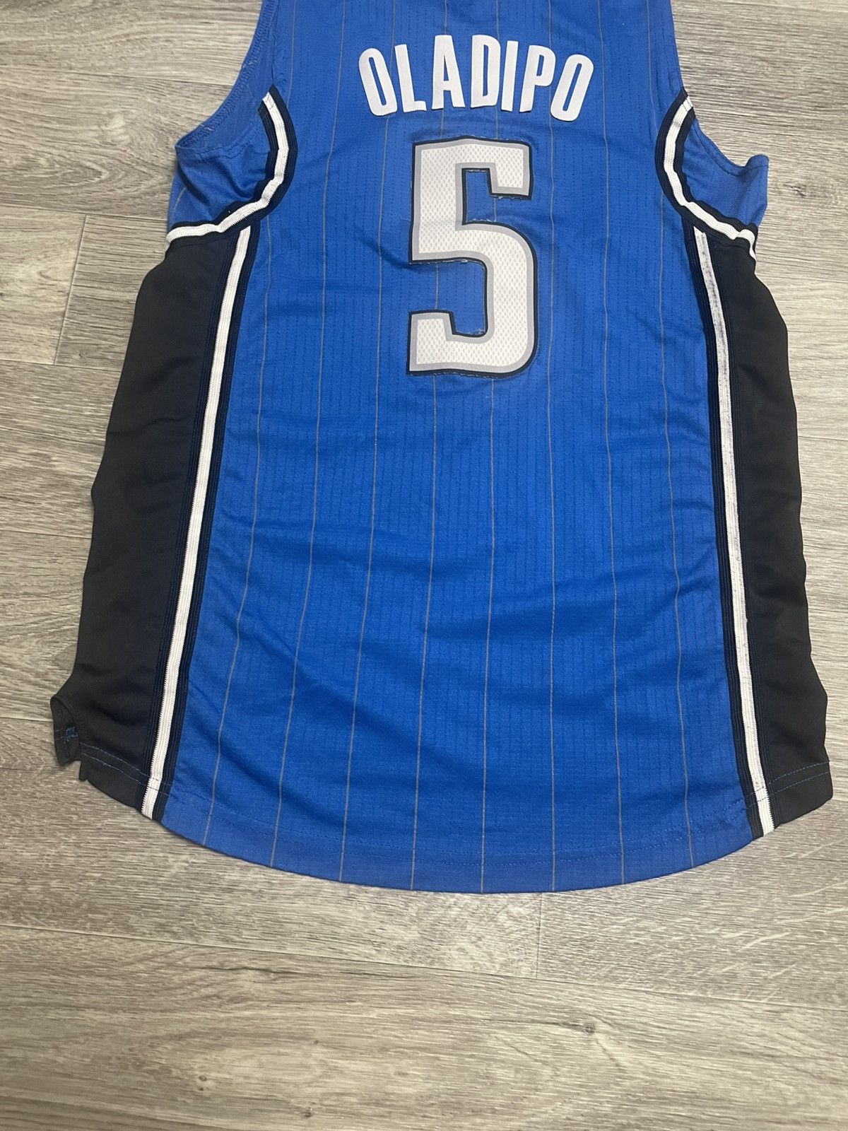 NBA VICTOR OLADIPO NBA ADIDAS ORLANDO MAGIC SWINGMAN JERSEY Size US M / EU 48-50 / 2 - 17 Thumbnail