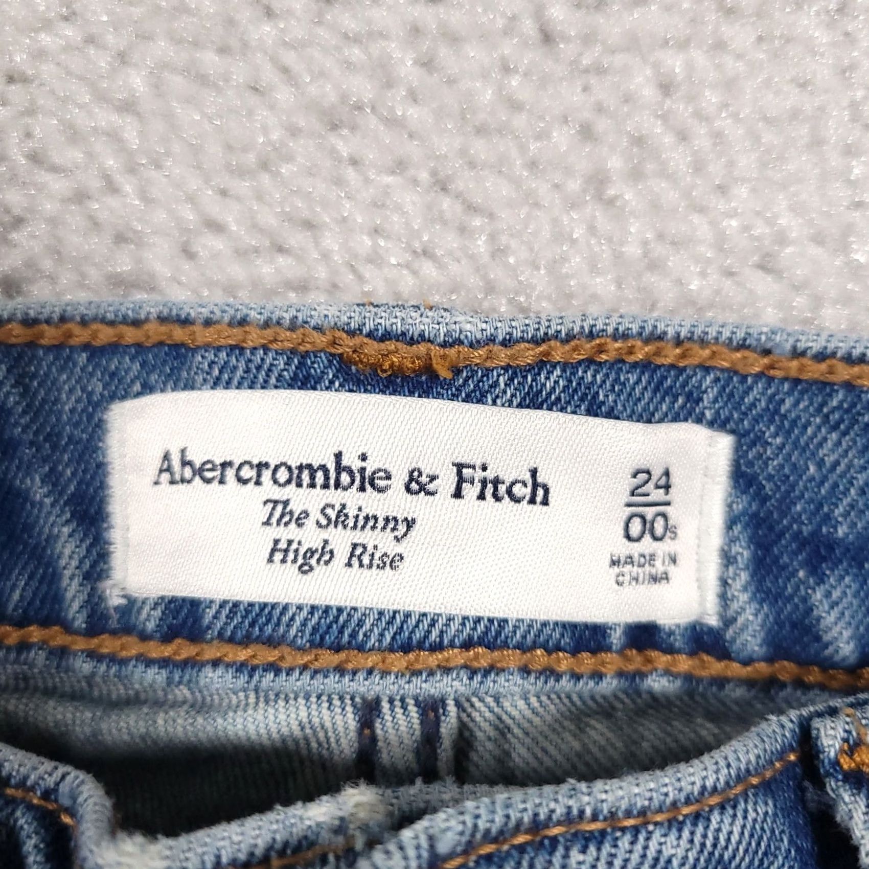 Abercrombie & Fitch Abercrombie & Fitch Jeans Womens 24 The Skinny High Rise Distressed Denim Blue 00s Cropped Frayed Pockets High Rise Slim Womens Jeans Size 42" / US 20 - 5 Thumbnail