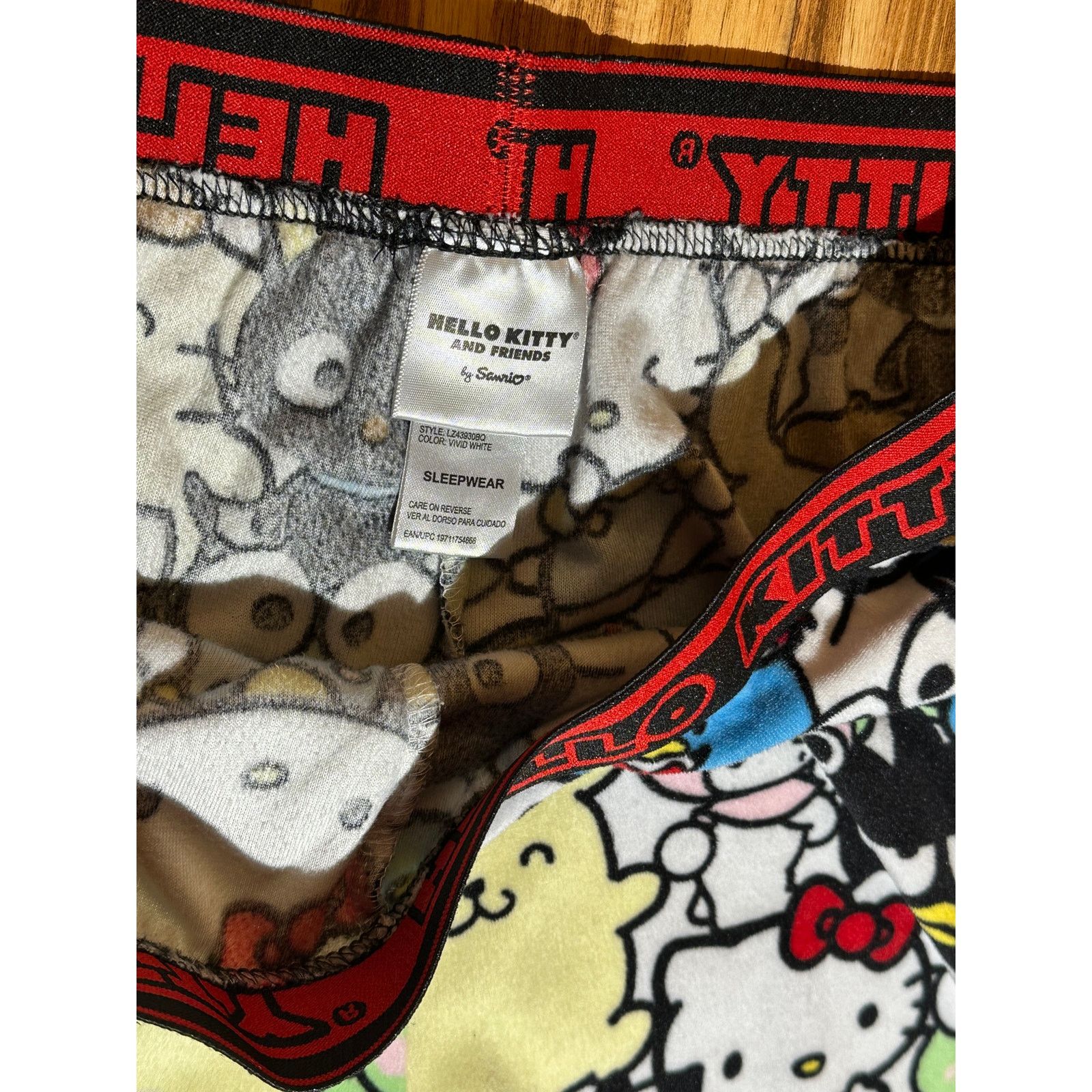 & Other Stories Hello Kitty Sleepwear PJs Size ONE SIZE - 4 Thumbnail