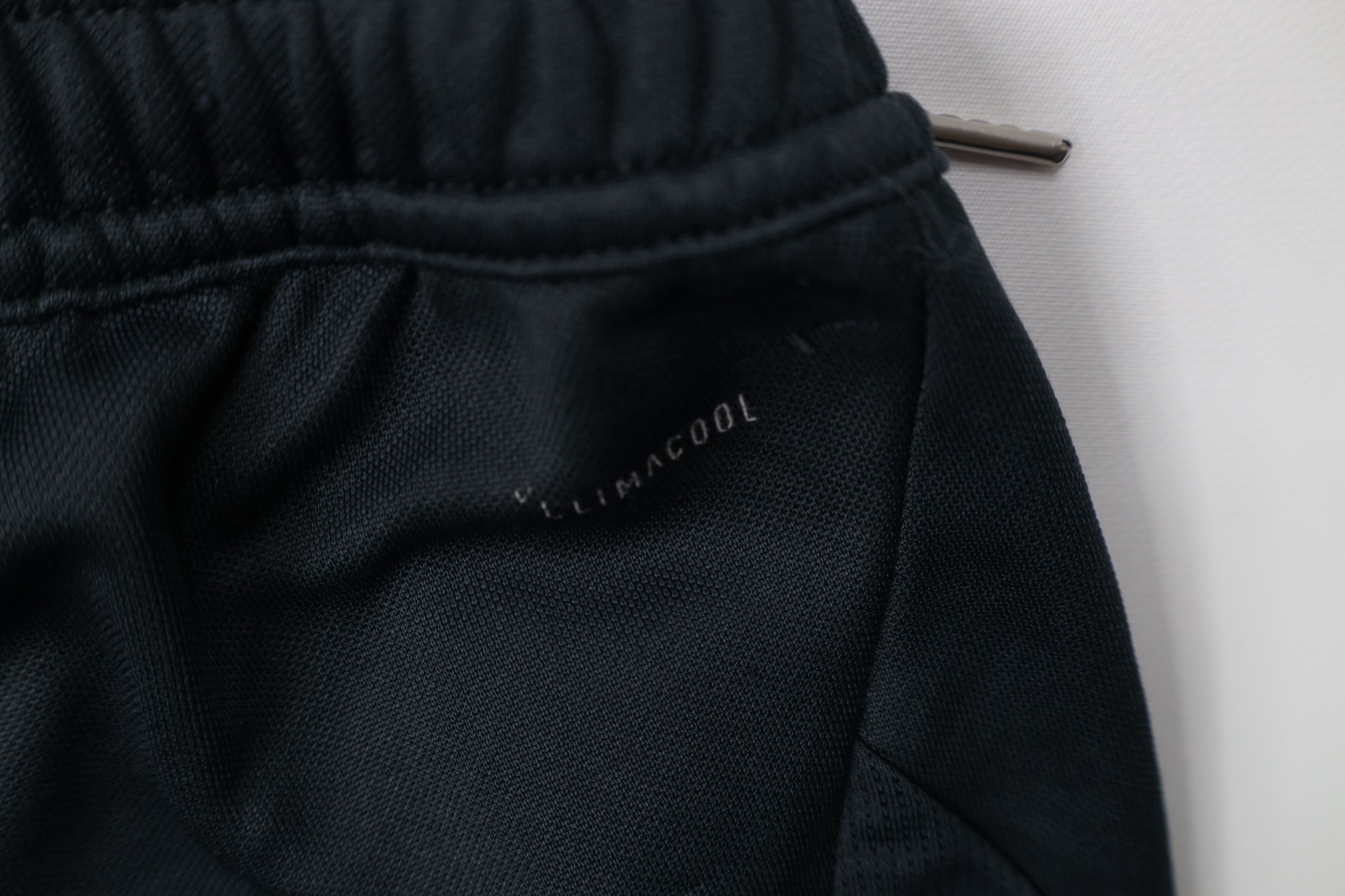 Adidas Vintage Y2K Adidas Tapered Leg Running Soccer Warm Up Pants Size US 32 / EU 48 - 14 Thumbnail