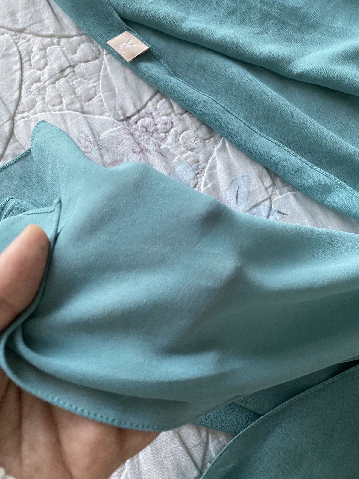 Other VOILE CHIC Premium Chiffon Ocean Blue Hijab Scarf For Women Size ONE SIZE - 6 Thumbnail