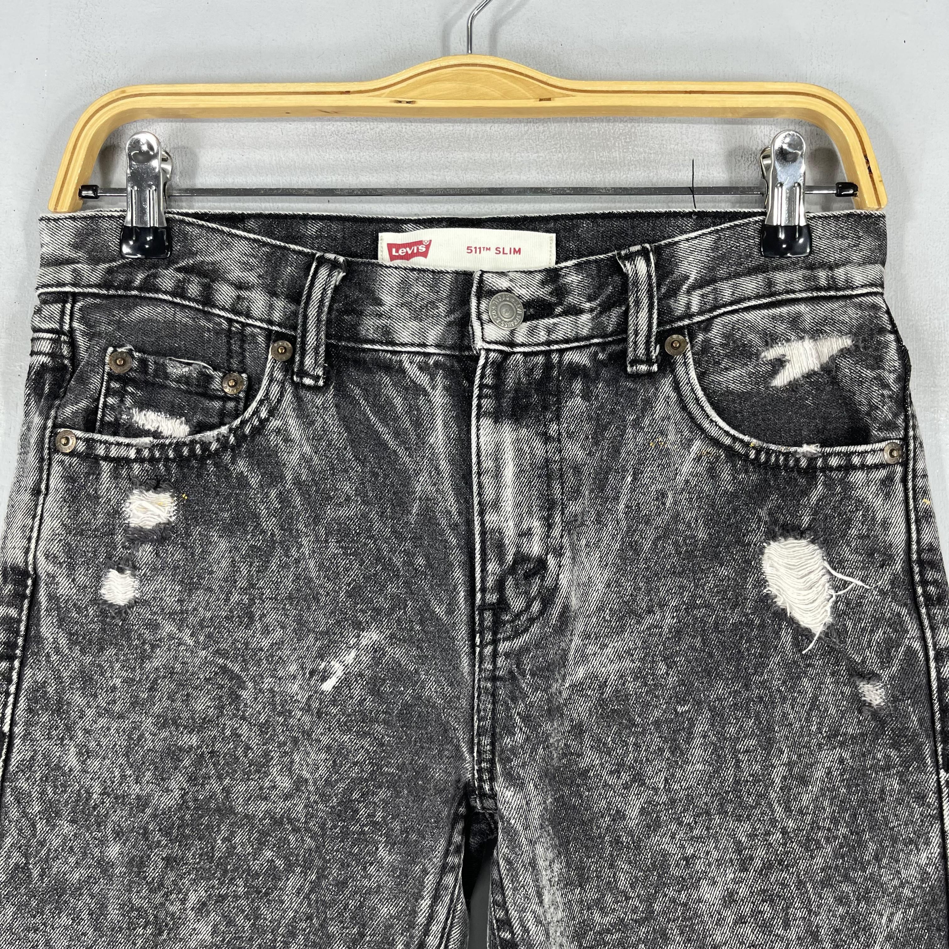 Levi's W28 Levis 511 Black Stoned Wash Distressed Short Jeans Size 28" / US 6 / IT 42 - 2 Thumbnail