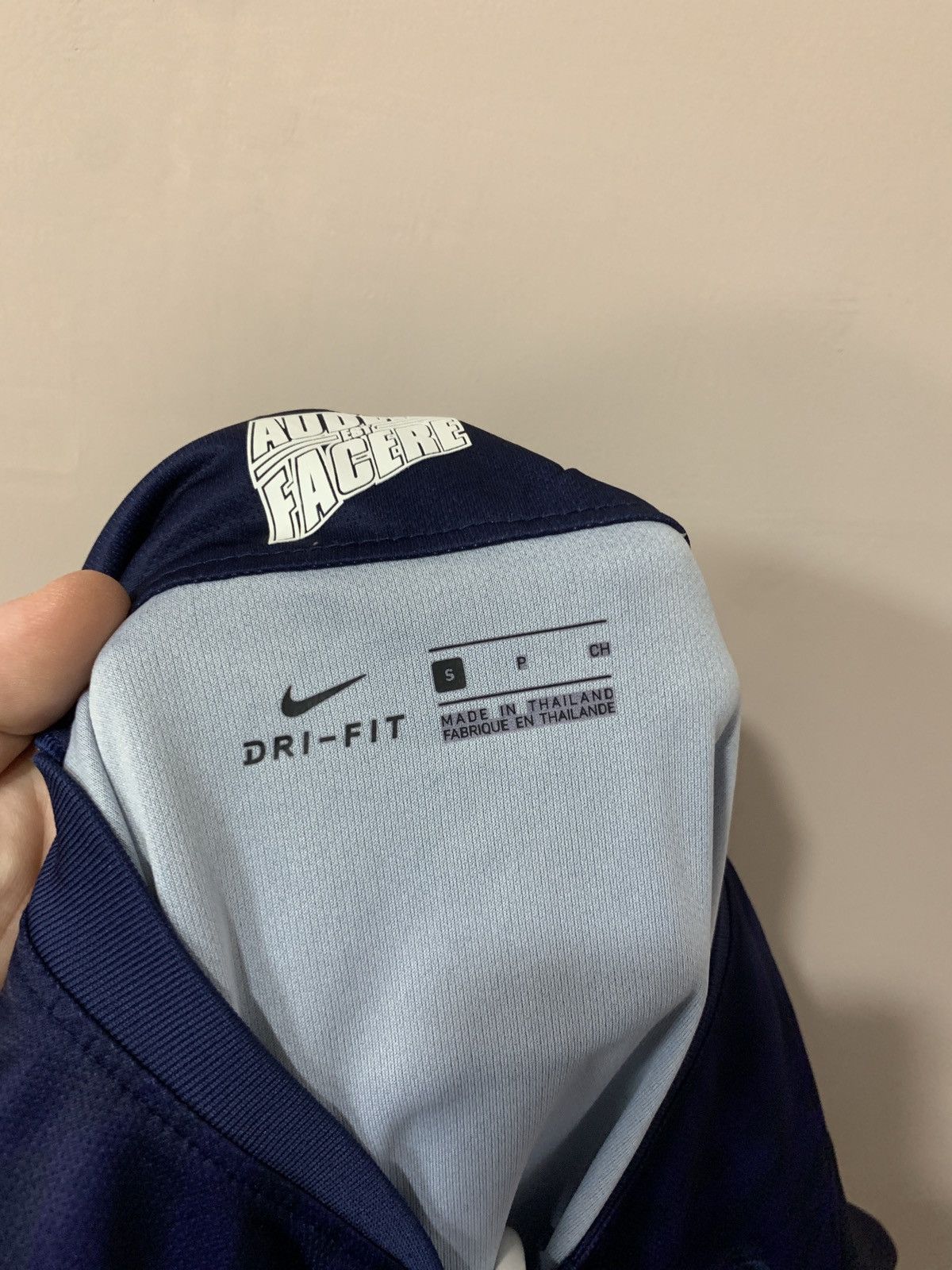 Nike Tottenham Hotspur 2019 Away Football Shirt Nike Soccer Small Size US S / EU 44-46 / 1 - 8 Thumbnail