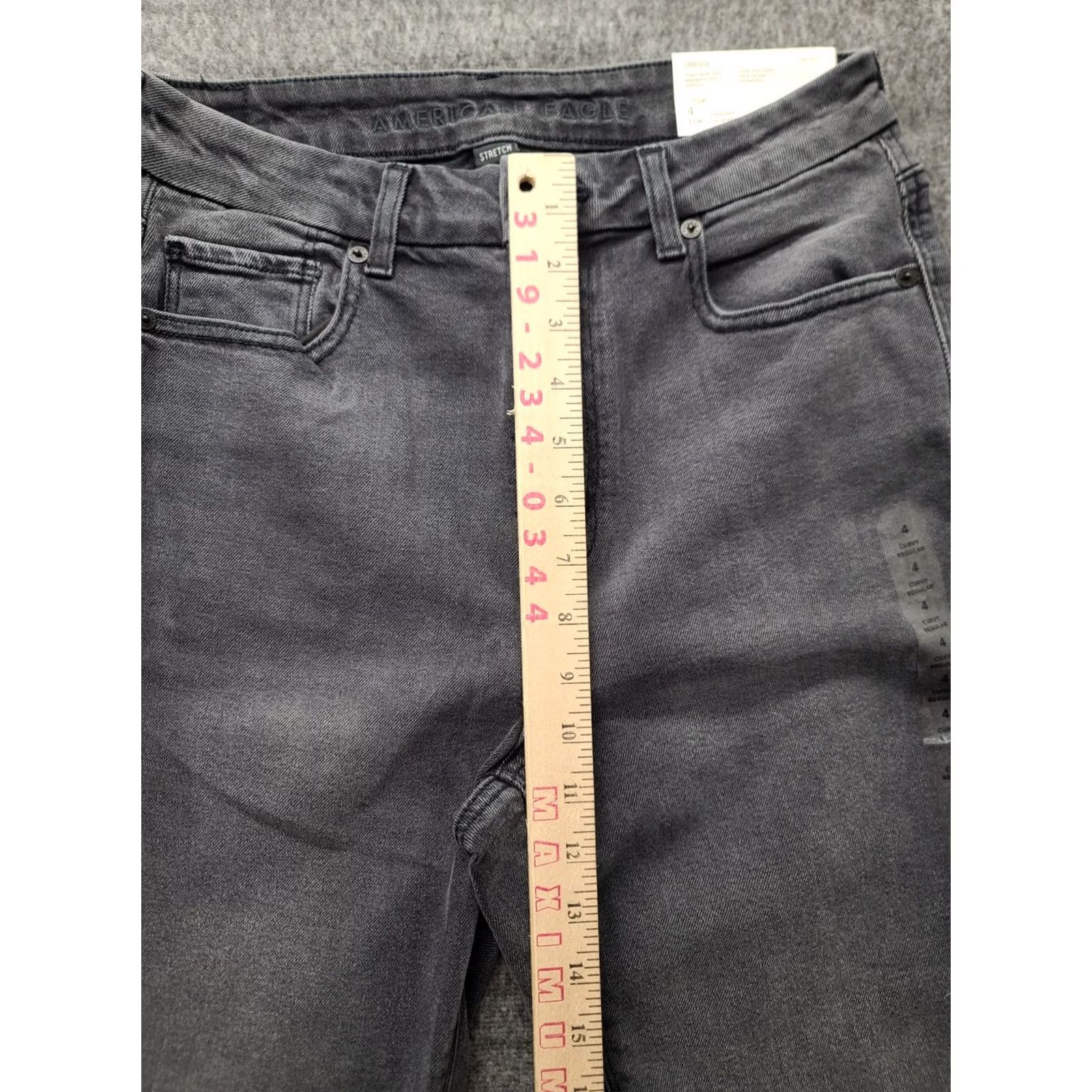 American Eagle Outfitters VINTAGE American Eagle Outfitters Jeans Womens 4 Curvy Mom High Rise Distressed Stretch 90s Grunge Black Denim 5-Pocket Women Mens? Size 27" / US 4 / IT 40 - 6 Thumbnail