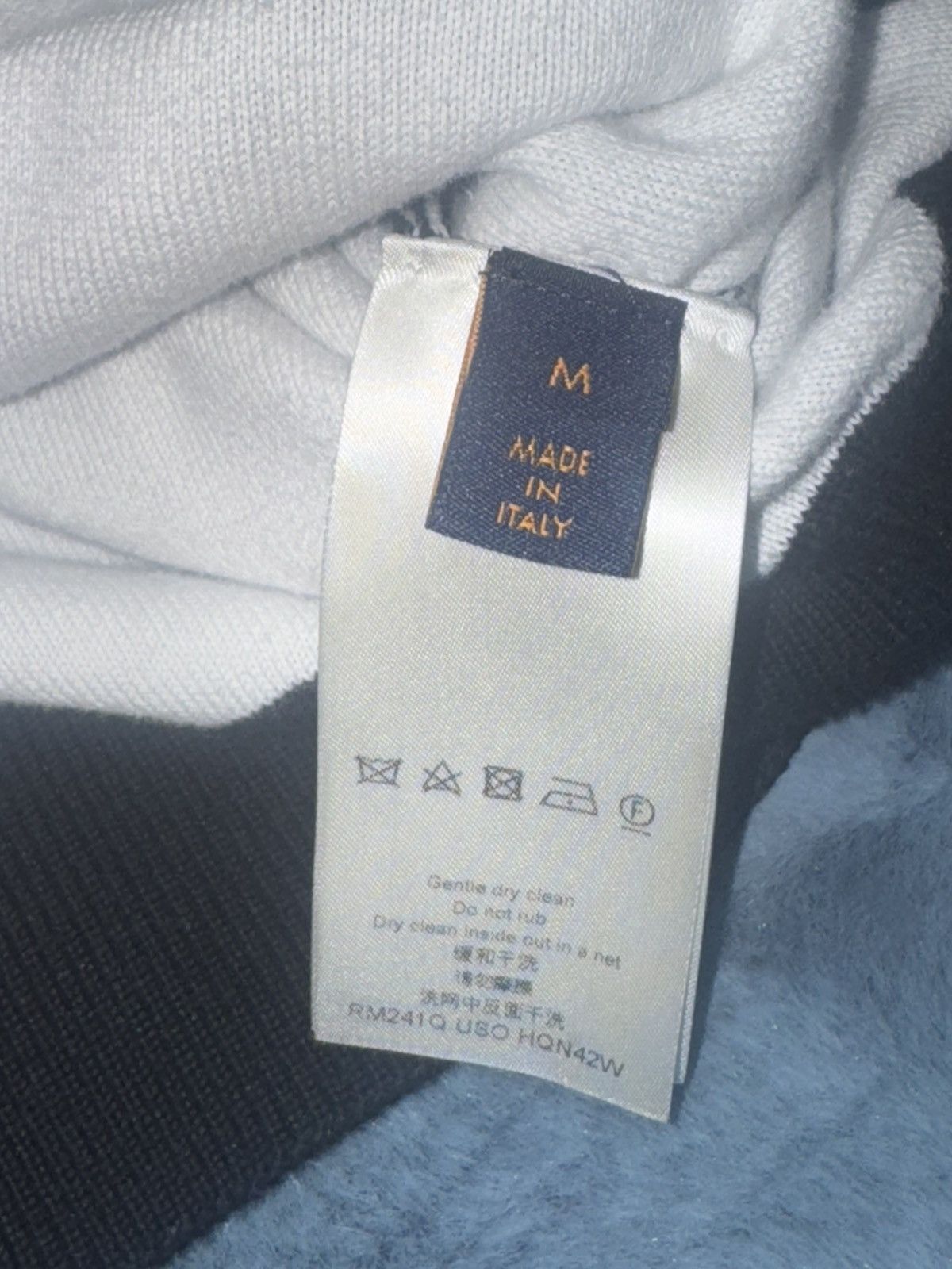 Louis Vuitton Louis Vuitton Monogram Crewneck Size US M / EU 48-50 / 2 - 4 Thumbnail