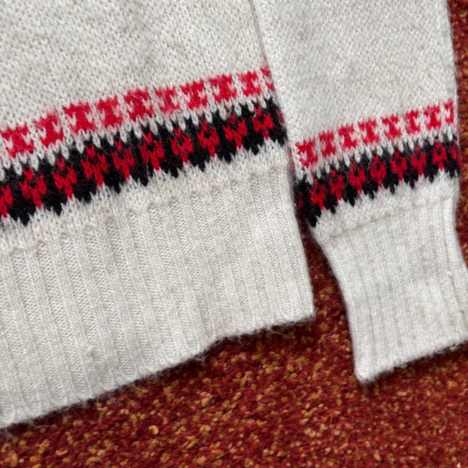 Vintage 1950s collared acrylic winter pattern knit ski sweater Size M / US 6-8 / IT 42-44 - 5 Thumbnail