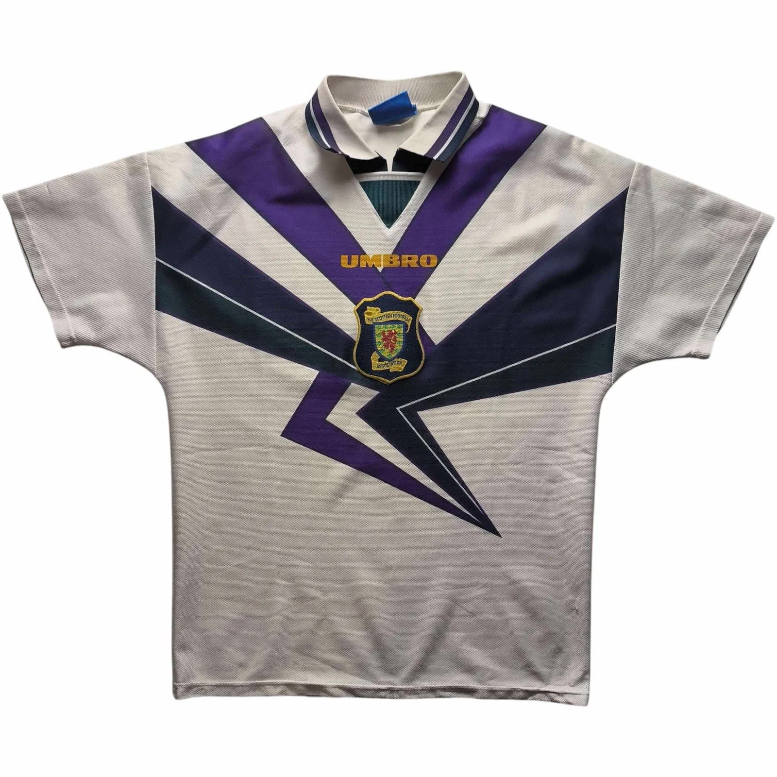 Umbro Scotland 1994-96 Umbro away football jersey size L Size US L / EU 52-54 / 3 - 1 Thumbnail