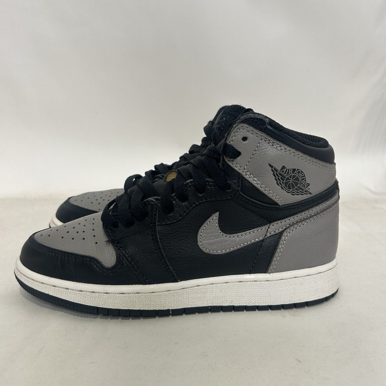 Jordan Brand Nike Air Jordan 1 High OG Retro GS “Shadow” 2018 Size US 5.5 / IT 35.5 - 6 Thumbnail