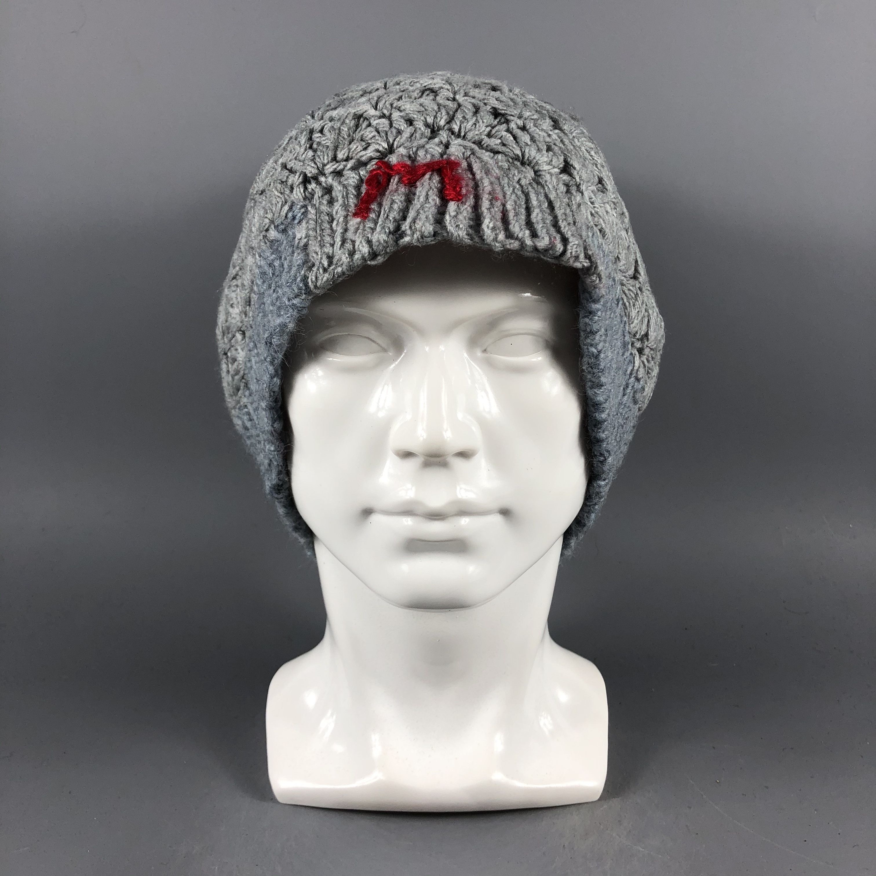 image of Vintage Womens Knit Pompom Beanie Snow Cap -D1155