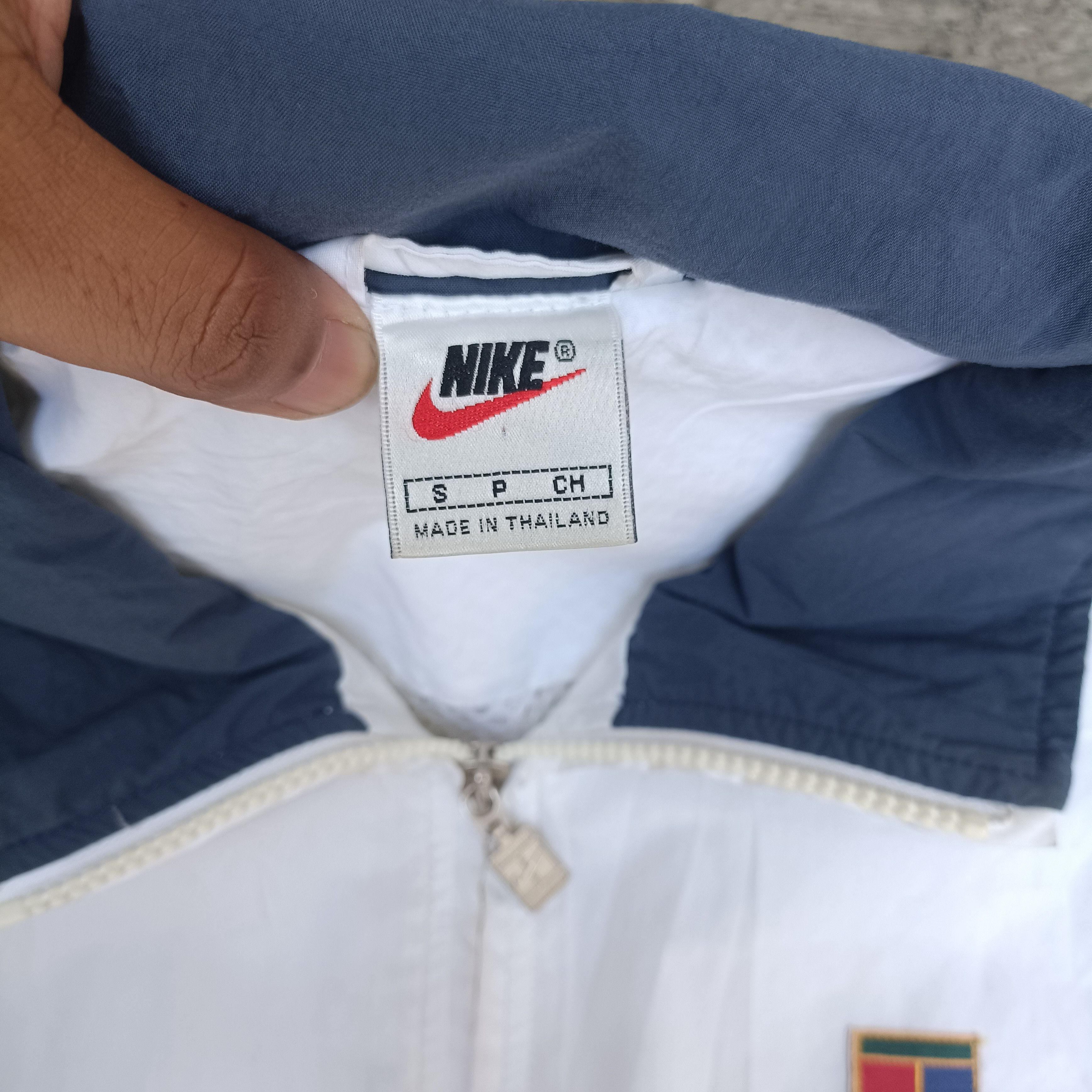 Nike Vintage Nike Court Windbreaker jacket Andre Agassi Size US L / EU 52-54 / 3 - 4 Thumbnail