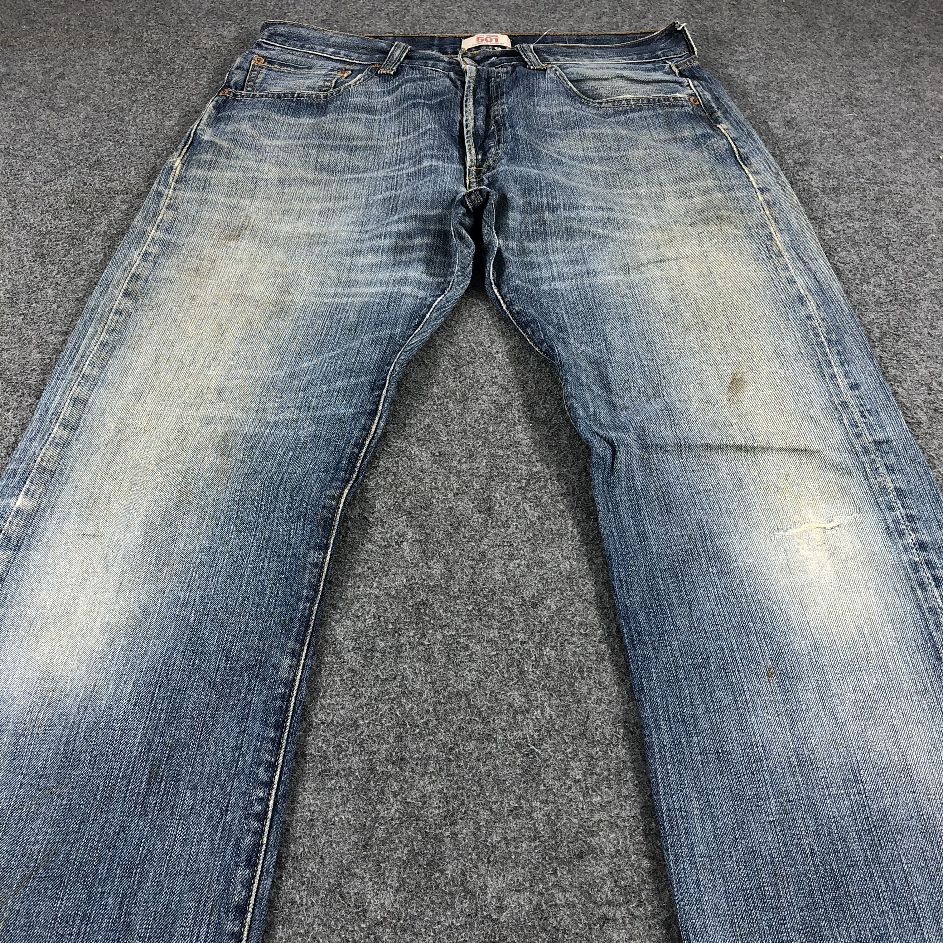 Levi's Vintage Levis 501 Denim Jeans-JM953 Size US 33 - 3 Thumbnail