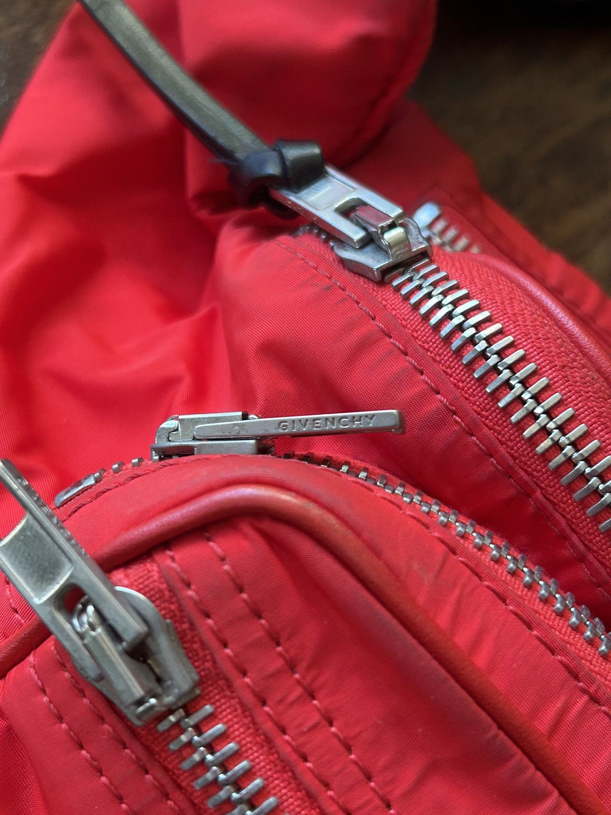 Givenchy Givenchy Red Nylon Multizip Waist Sling Bag Size ONE SIZE - 4 Thumbnail