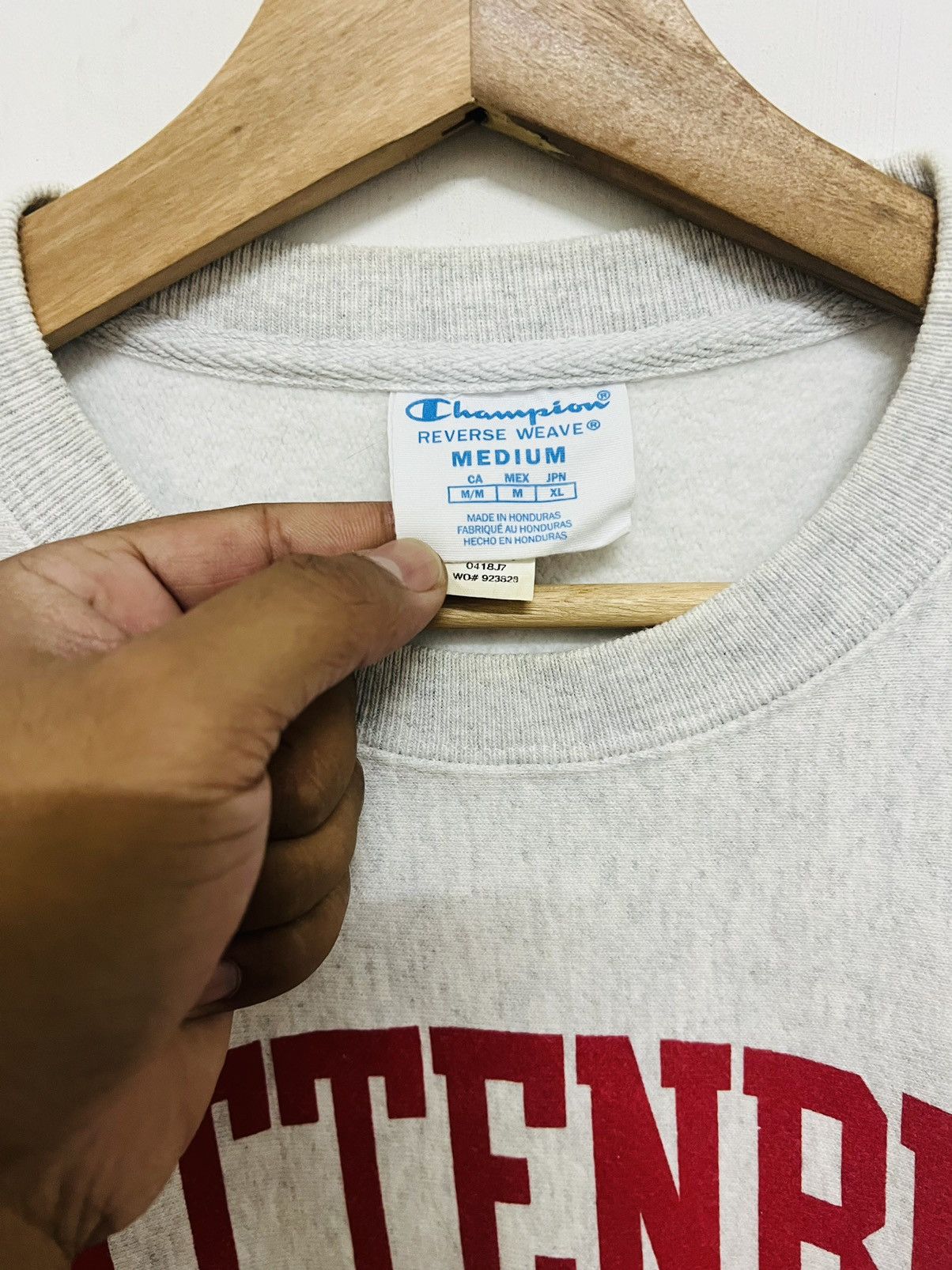 Champion × Vintage Vintage 90s Champion Reverse Weave Crewneck Size US M / EU 48-50 / 2 - 8 Thumbnail