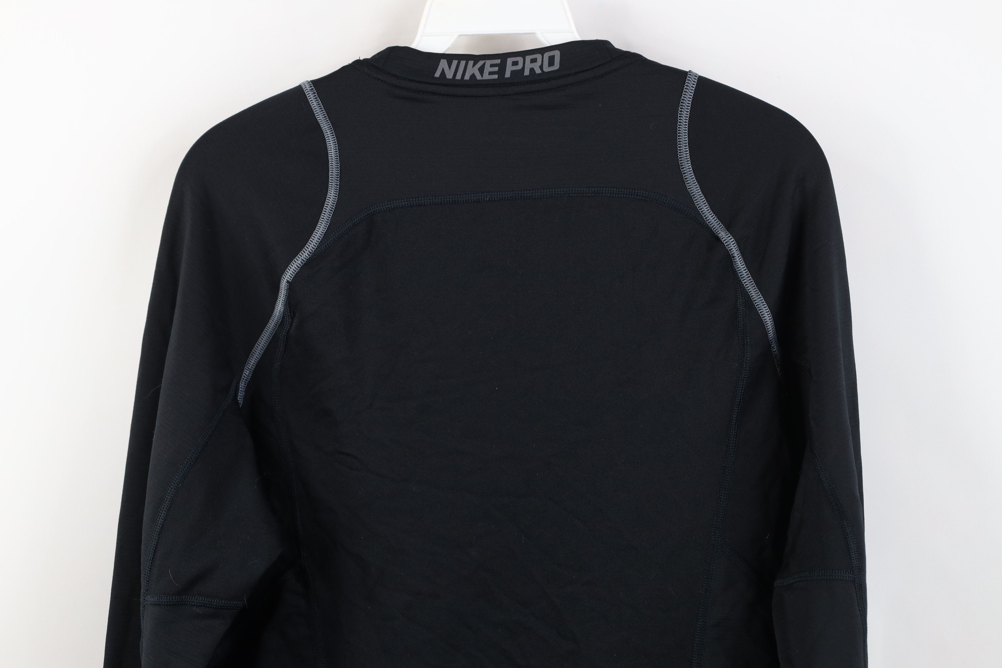 Nike Nike Pro Hyperwarm Fitted Fleece Lined Training T-Shirt Size US S / EU 44-46 / 1 - 12 Thumbnail