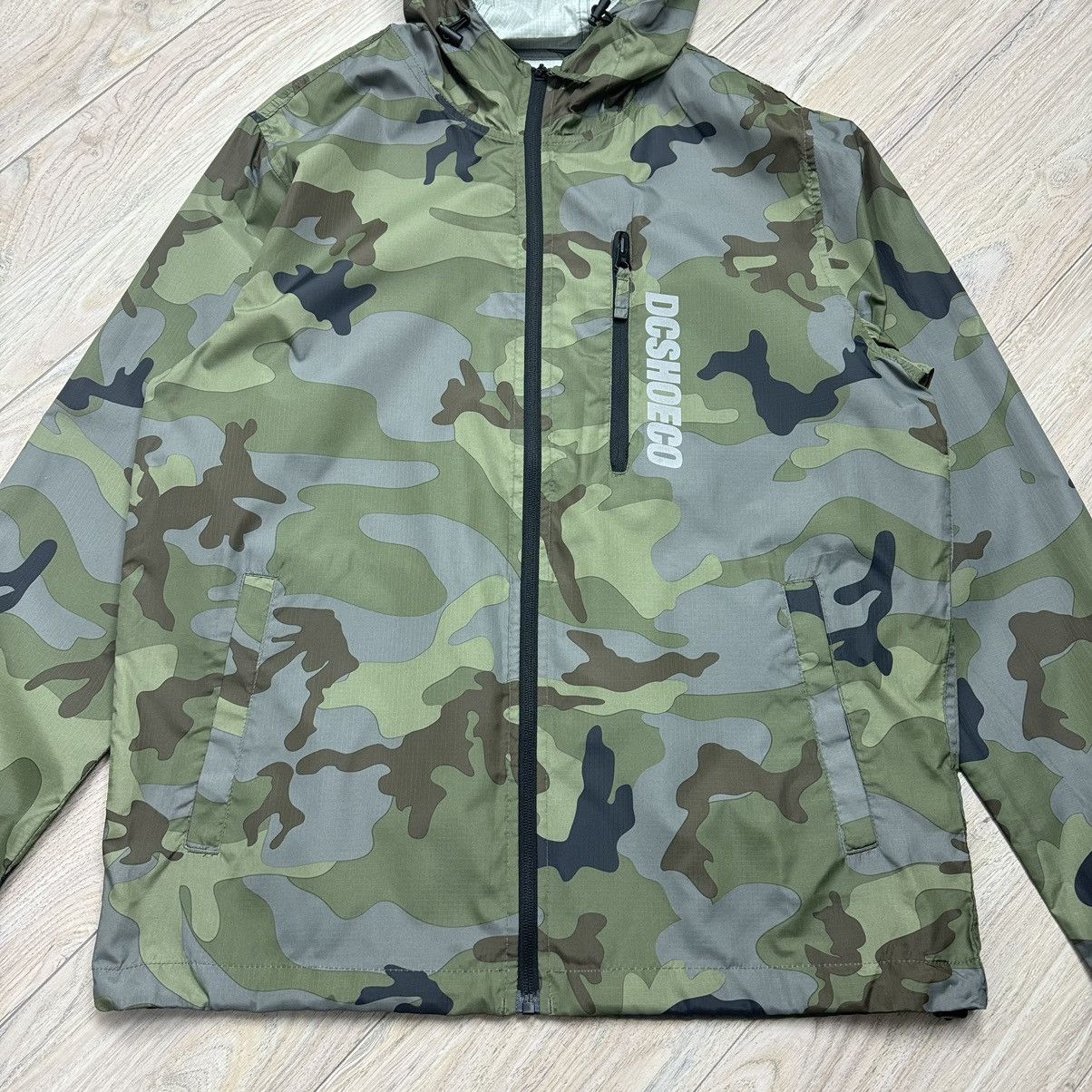 DC Crazy DC Shoes Camo Packable Light Skater Jacket Size US M / EU 48-50 / 2 - 3 Thumbnail