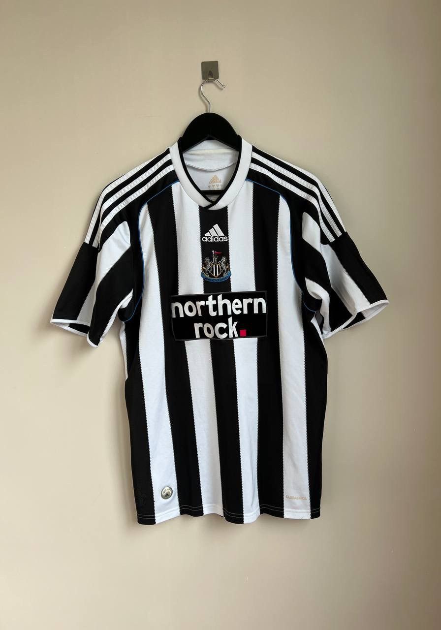 image of Newcastle United 2009 Home Shirt Soccer Jersey Adidas in Black, Men's (Size Small)