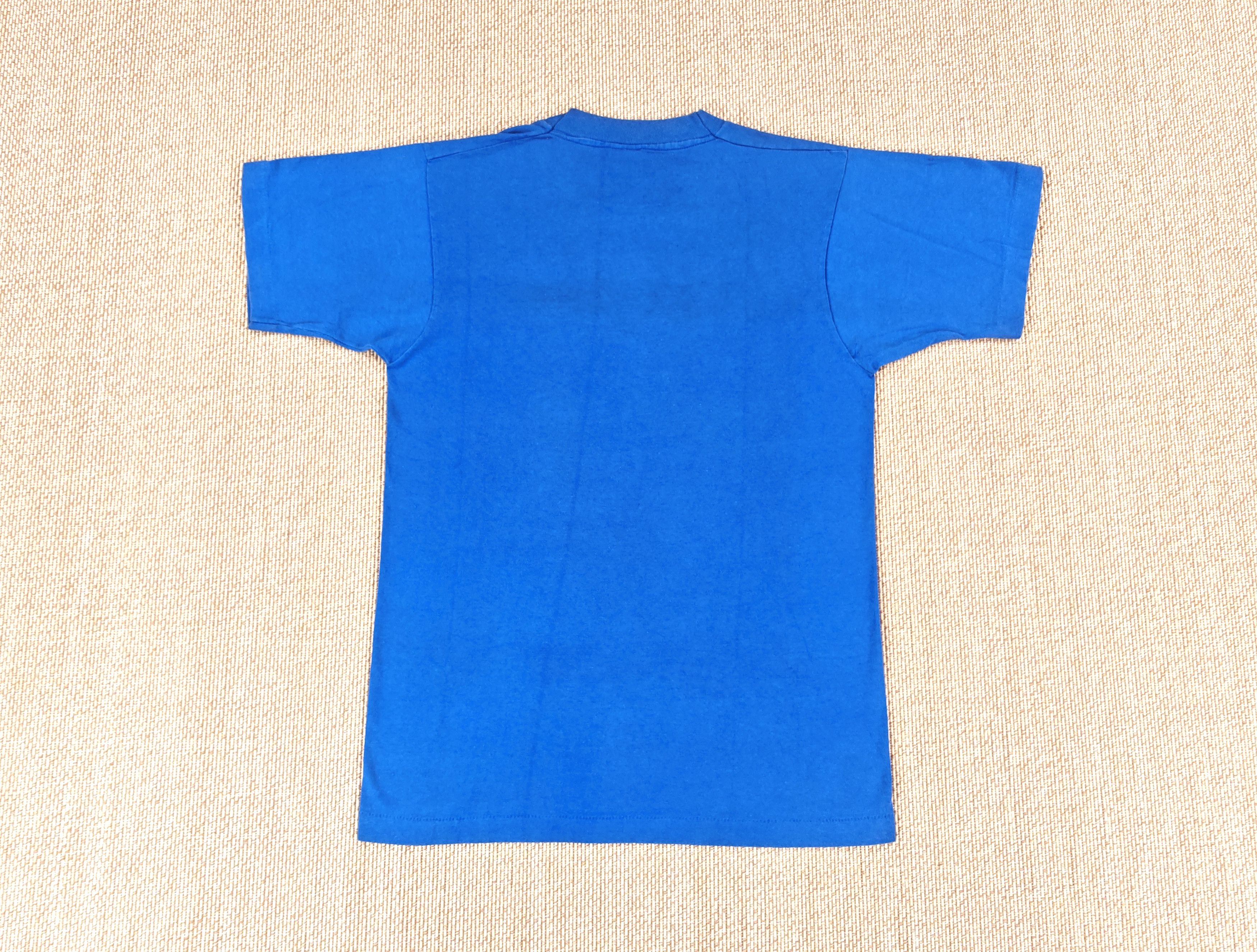 Vintage 1980s Hawaii Kauai 88 Big Logo Tee