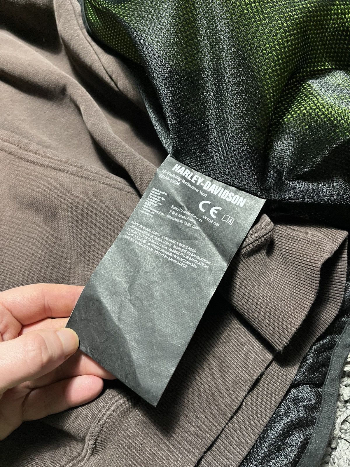Harley Davidson HARLEY DAVIDSON HI-VISIBILITY REFLECTIVE VEST SIZE XXL Size US XXL / EU 58 / 5 - 9 Thumbnail