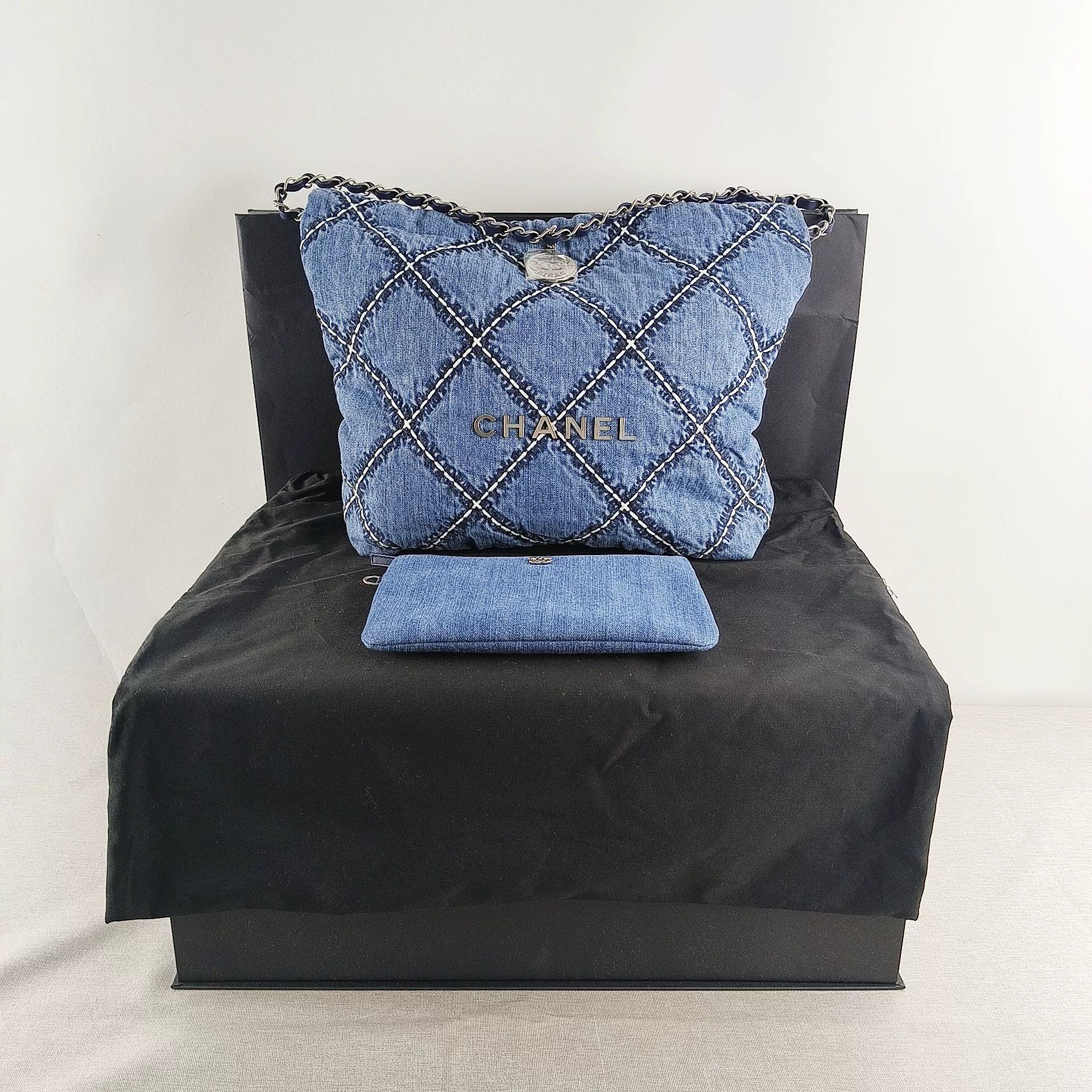 Chanel Pre-loved Bag Brand new condition Size ONE SIZE - 1 Thumbnail