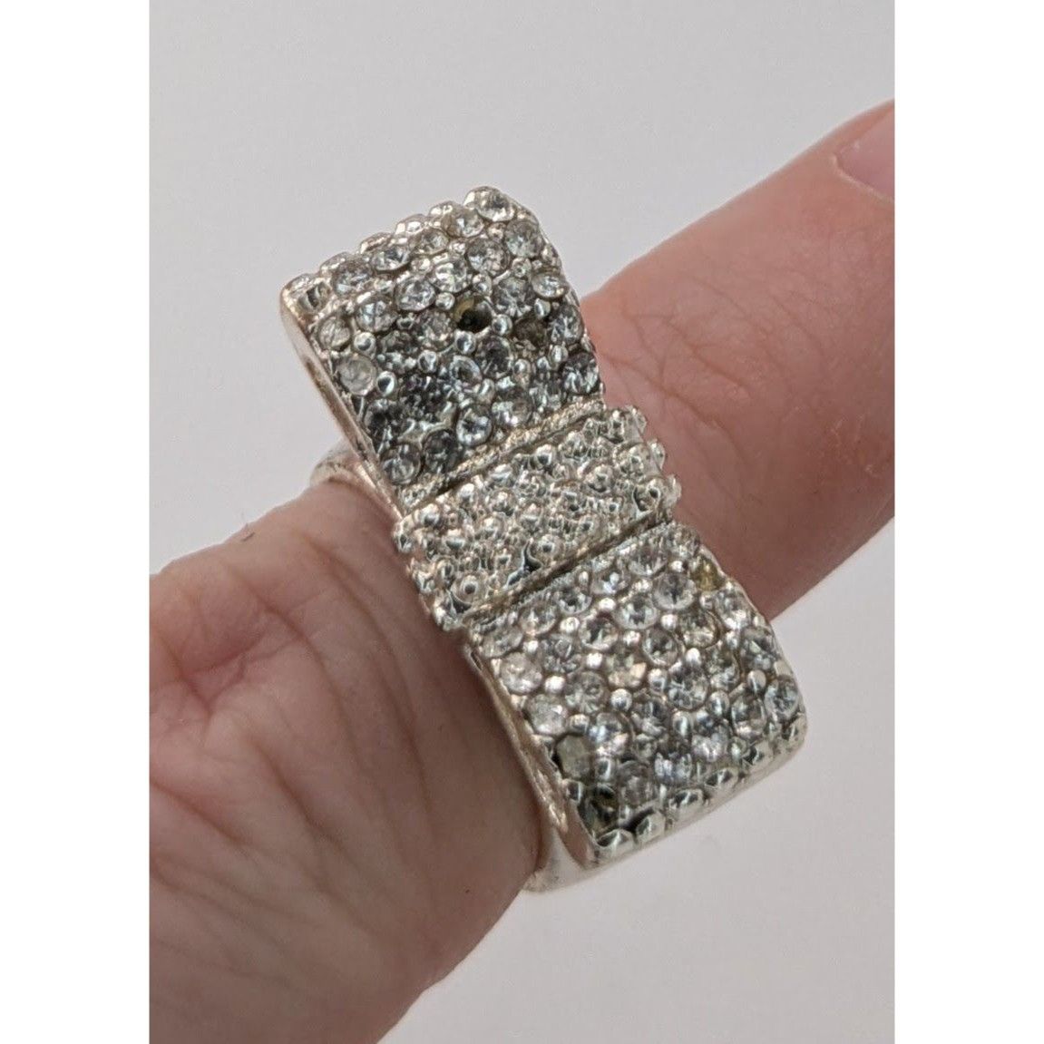 Other Coquette Glam Rhinestone Pave Bow Ring Size 7 Size ONE SIZE - 2 Thumbnail