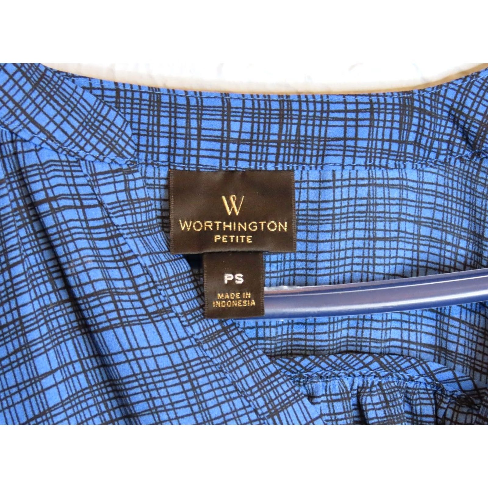 Worthington Worthington Blouse Shirt Women PS Petite V-Neck Short Sleeve Blue Striped Lined Modern Classic Size S / US 4 / IT 40 - 2 Thumbnail