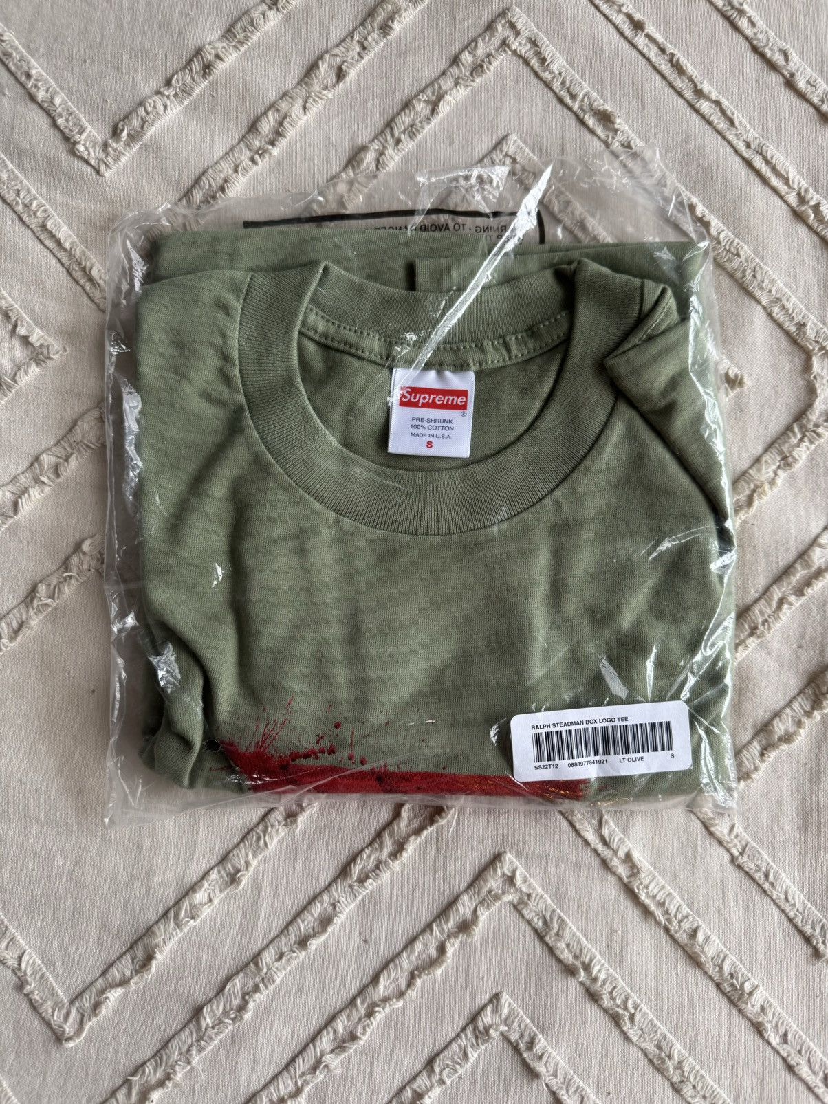 Supreme Supreme Ralph Steadman Box Logo Size US S / EU 44-46 / 1 - 1 Thumbnail