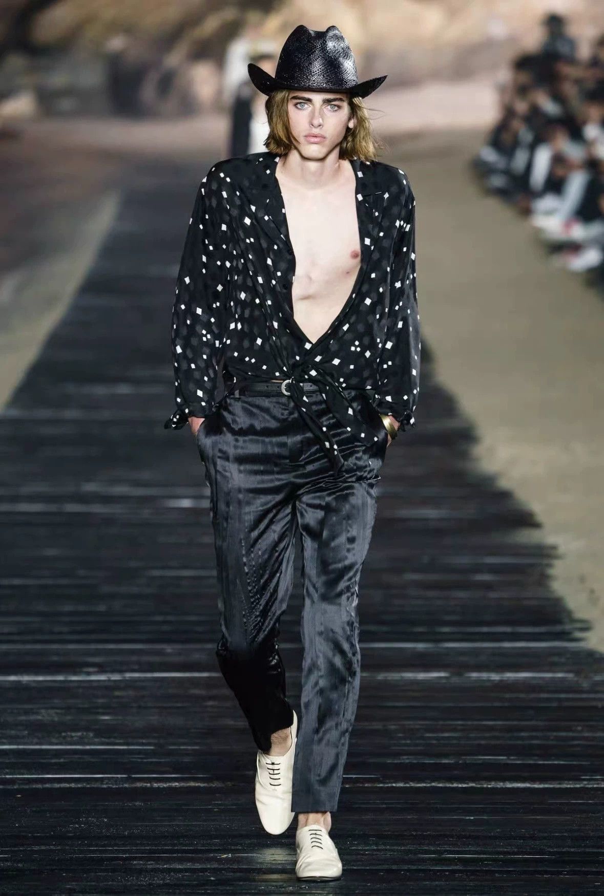 Saint Laurent Paris SLP 20SS Runway color blocked Silk Shirt Size 40 M Size US M / EU 48-50 / 2 - 7 Thumbnail