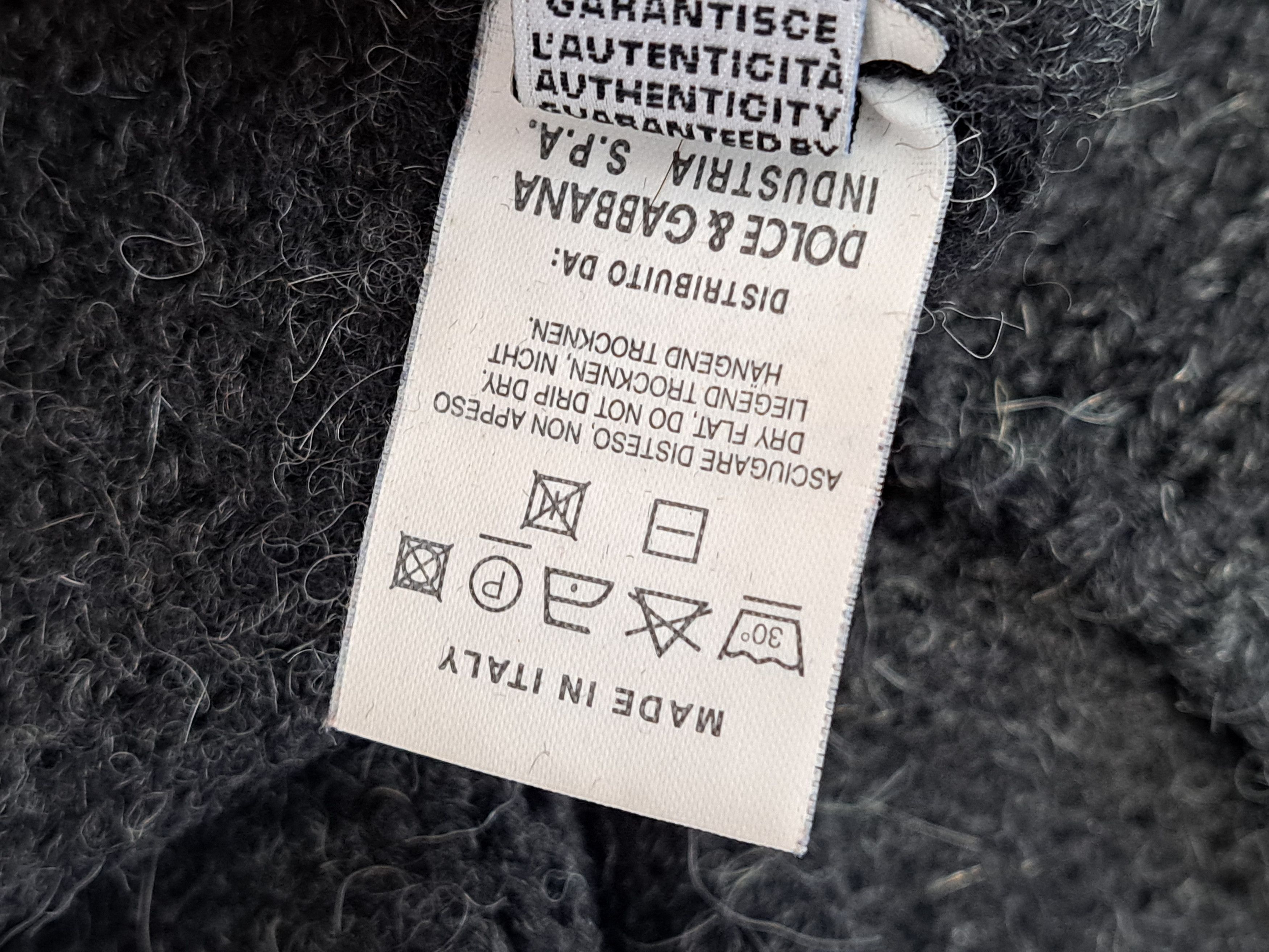Dolce & Gabbana Vintage Dolce & Gabbana alpaca/wool sweater. Size 50 Size US M / EU 48-50 / 2 - 13 Thumbnail