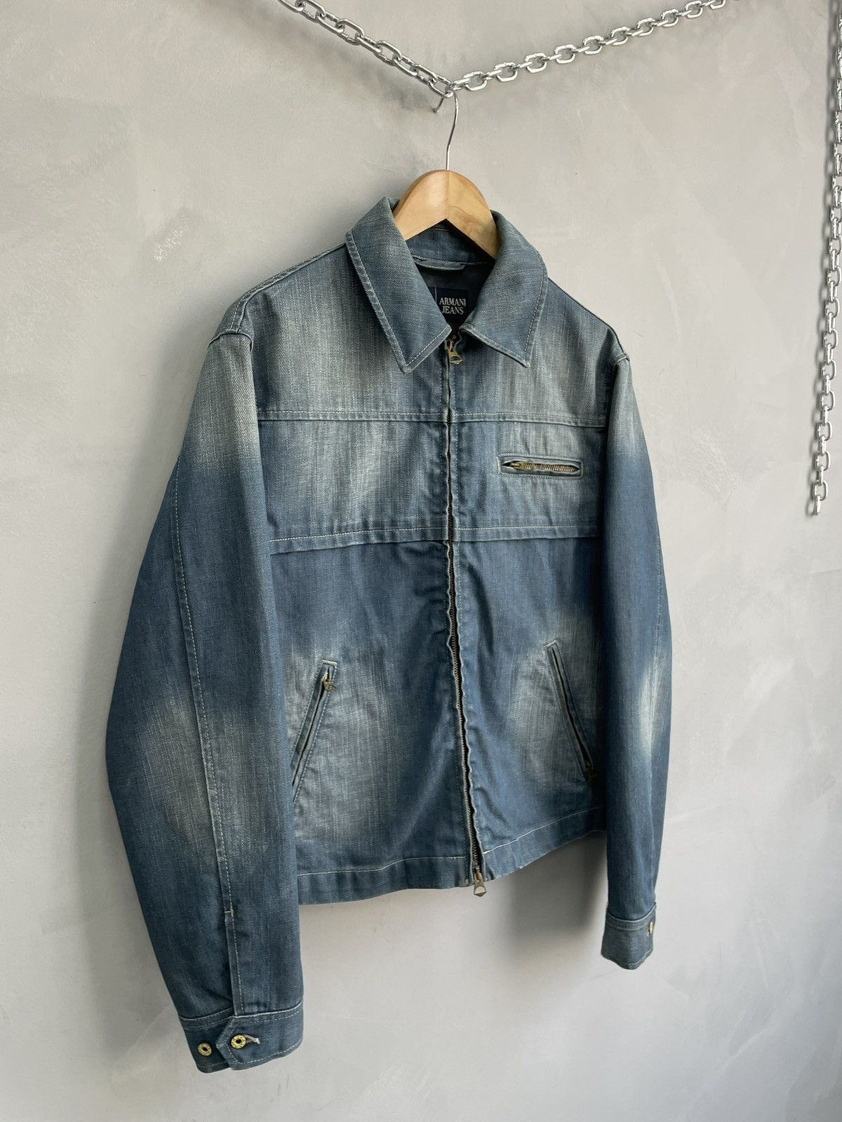Armani Vinateh emporio Armani denim trucker jacket hype y2k Size US S / EU 44-46 / 1 - 2 Thumbnail