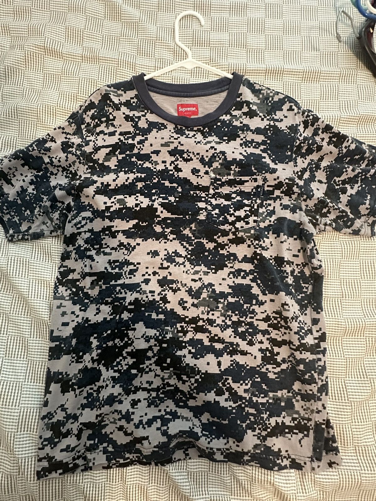 Supreme Supreme Digi Camo Tee Size US M / EU 48-50 / 2 - 1 Thumbnail