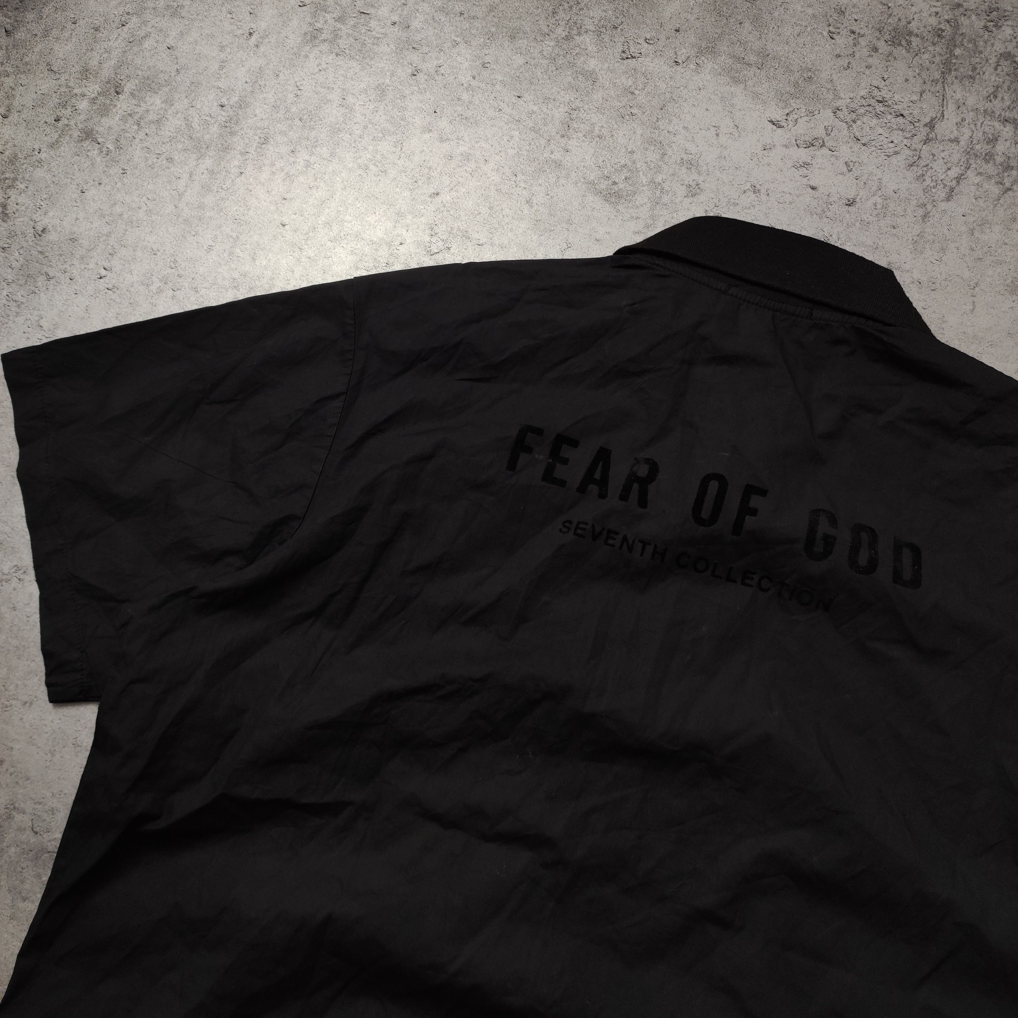 Essentials × FOG × Fear of God RARE FOG Fear Of God Big Back Logo Blackout Polo Shirt Size US S / EU 44-46 / 1 - 10 Thumbnail