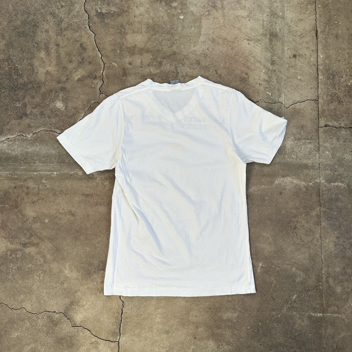 Nike × Vintage Vintage Nike Air Force 1 vs Dunk Low T-Shirt Size US S / EU 44-46 / 1 - 2 Thumbnail
