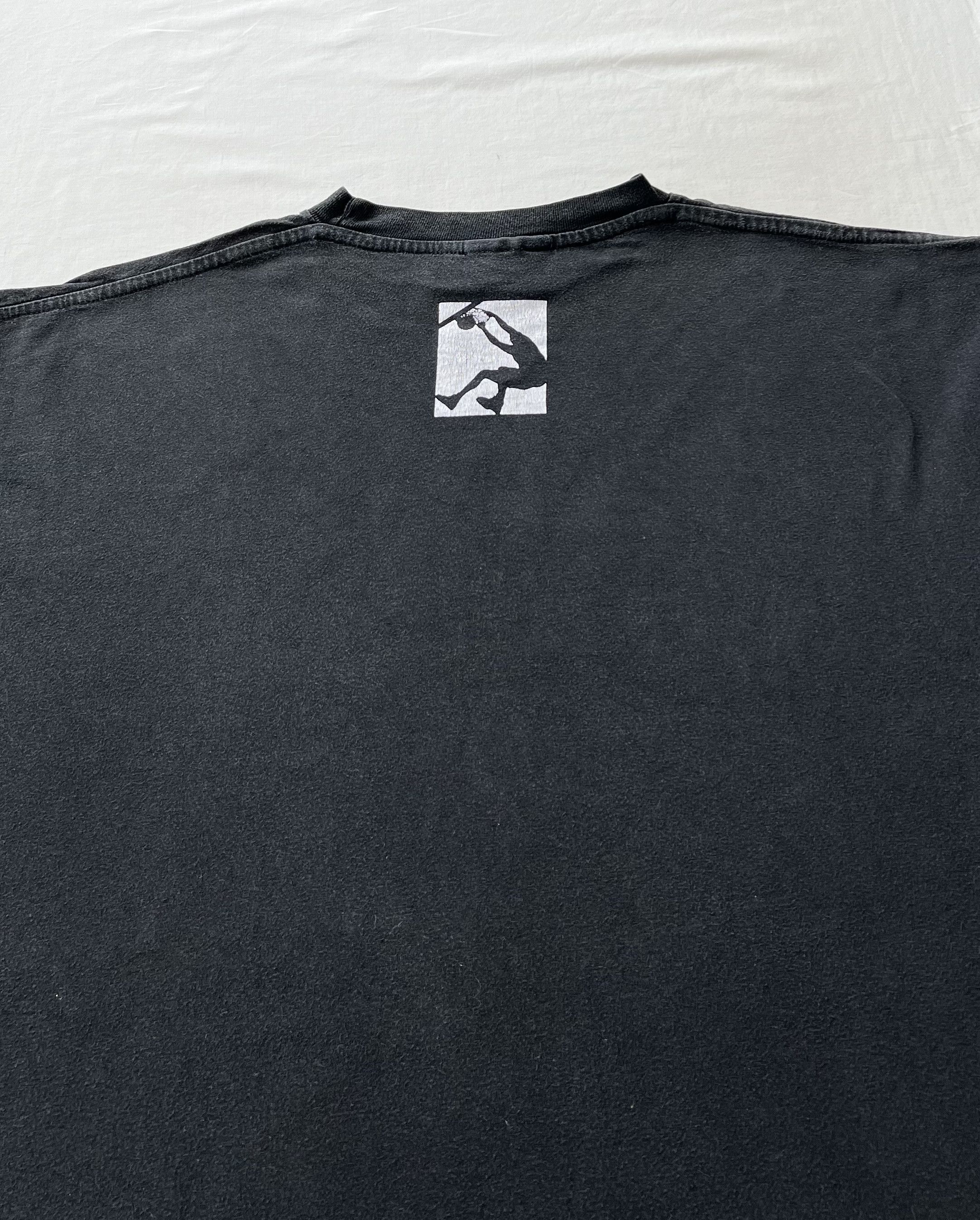 Reebok Vintage 90s Shaquille O'Neal Shaq Reebok NBA Black T-shirt Size US XL / EU 56 / 4 - 17 Thumbnail