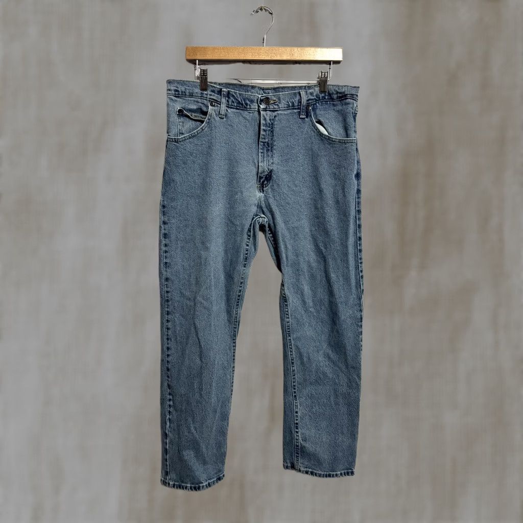 Wrangler Wrangler Jeans Light Blue Denim 36x29 Men Casual Denim 5-Pocket Cotton Spandex Vintage? No Size US 36 / EU 52 - 1 Thumbnail