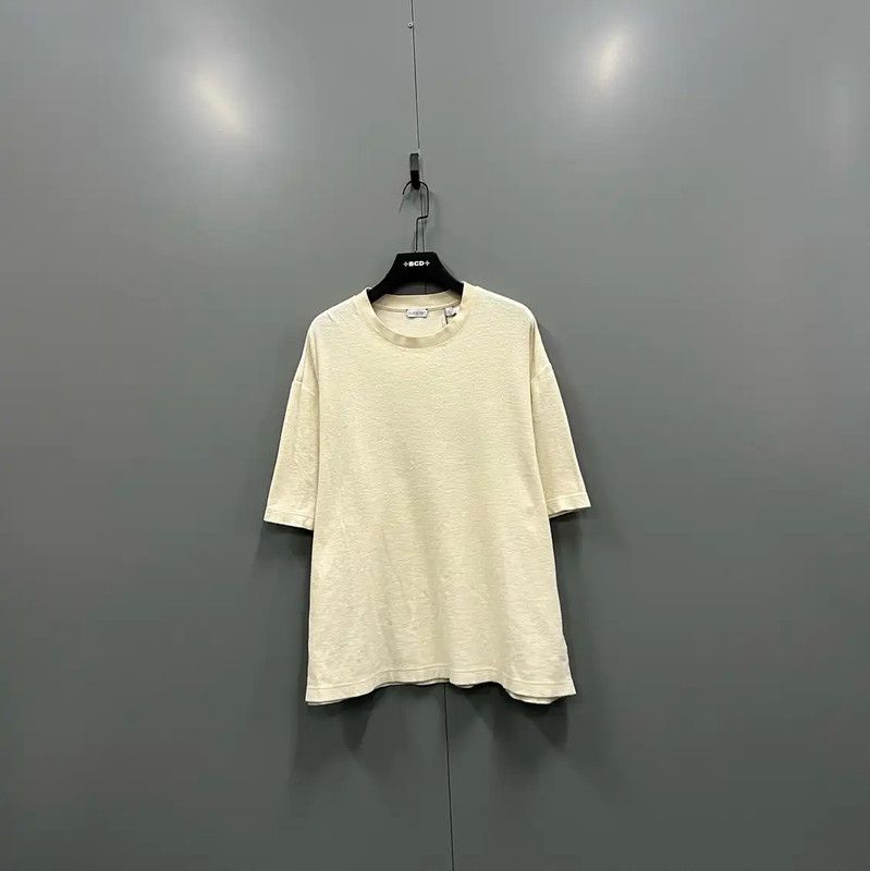 Burberry Burberry Summer Beige Cotton Short Sleeve T-Shirt Size US XL / EU 56 / 4 - 1 Thumbnail