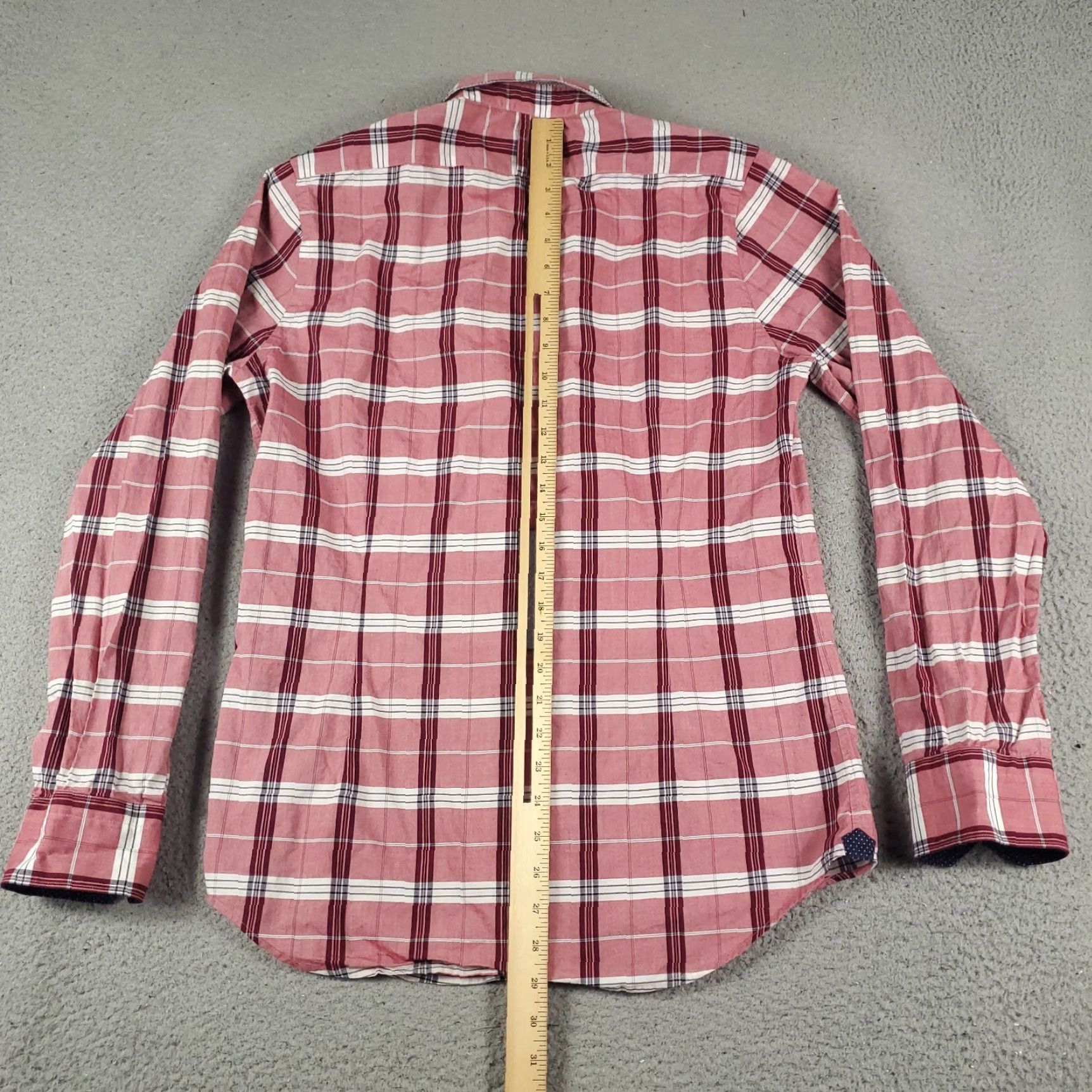 Express EXPRESS Men's Red Plaid Fitted Button-Up Shirt Medium Long Sleeve Classic Casual Size US M / EU 48-50 / 2 - 4 Thumbnail