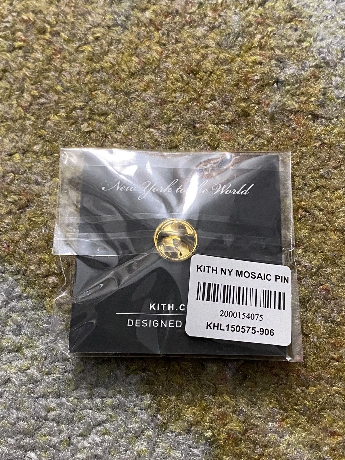 Kith Kith & Kin x New York Mosaic Pin Size ONE SIZE - 2 Thumbnail
