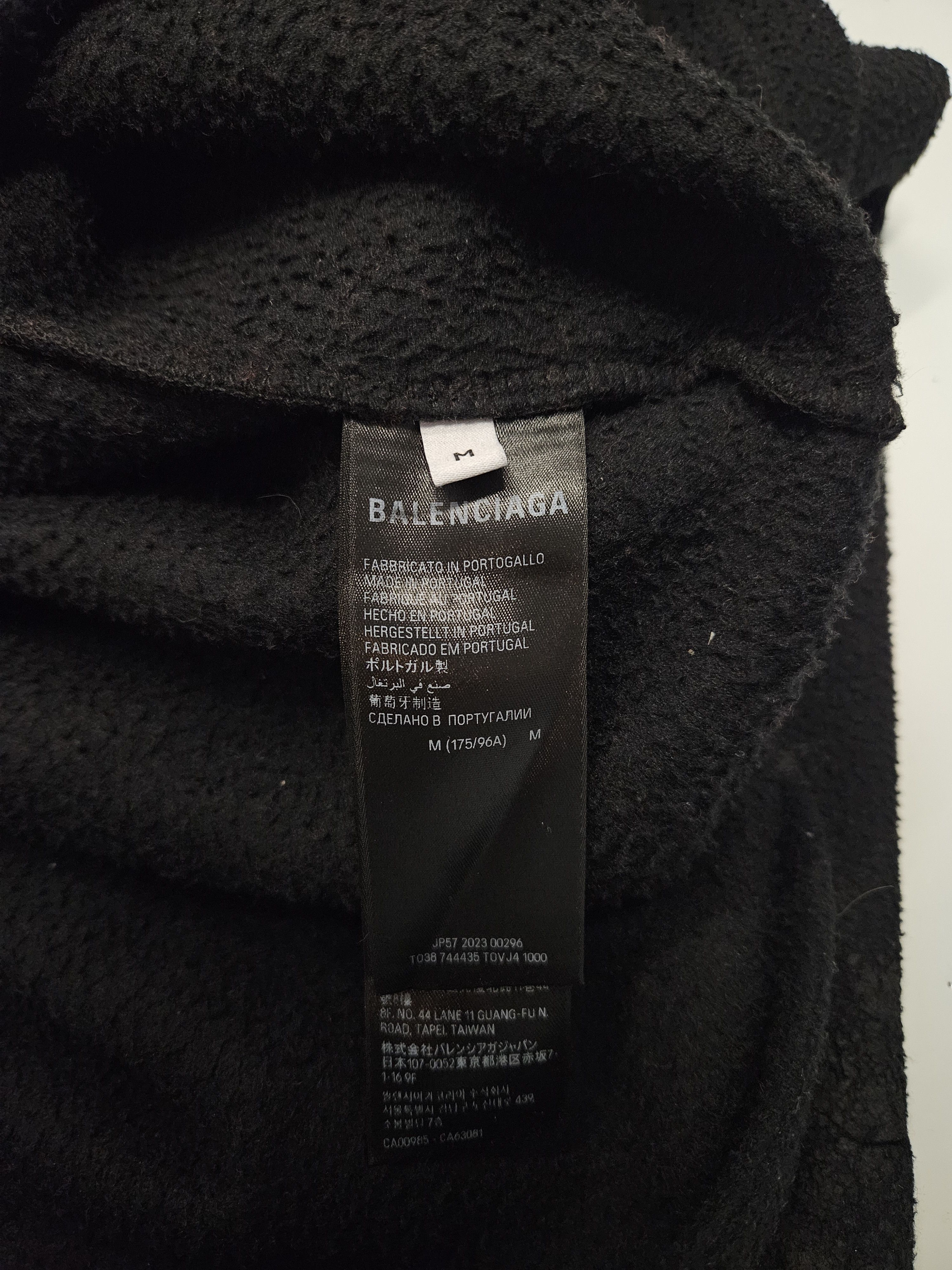 Balenciaga Balenciaga distressed fleece paris moon hoodie Size US M / EU 48-50 / 2 - 16 Thumbnail