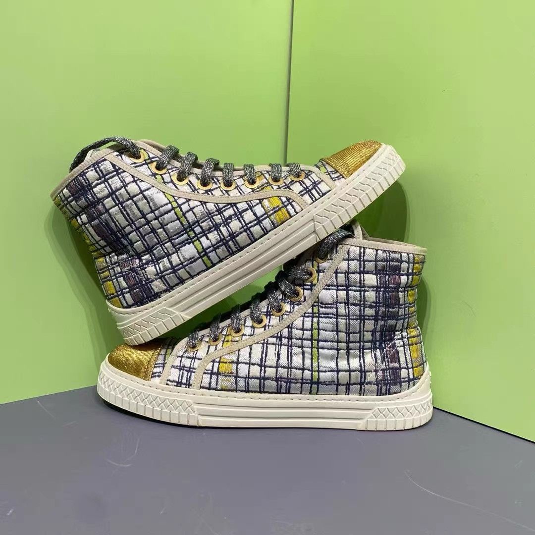 Chanel Chanel Gold Thread Knit Sneakers K15 Size US 7 / IT 37 - 4 Thumbnail