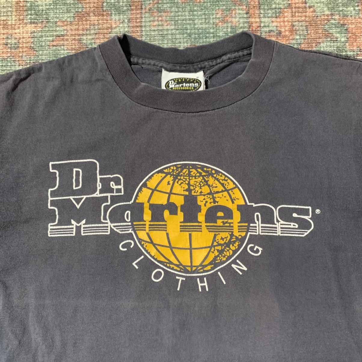 Dr. Martens Vintage Faded Black Dr. Martens Tee BOXY Size US L / EU 52-54 / 3 - 2 Thumbnail