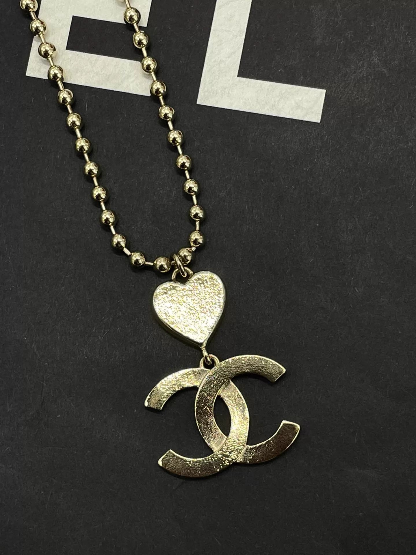 Chanel Chanel 24A Pink Heart Black CC Enamel Necklace Size ONE SIZE - 3 Thumbnail