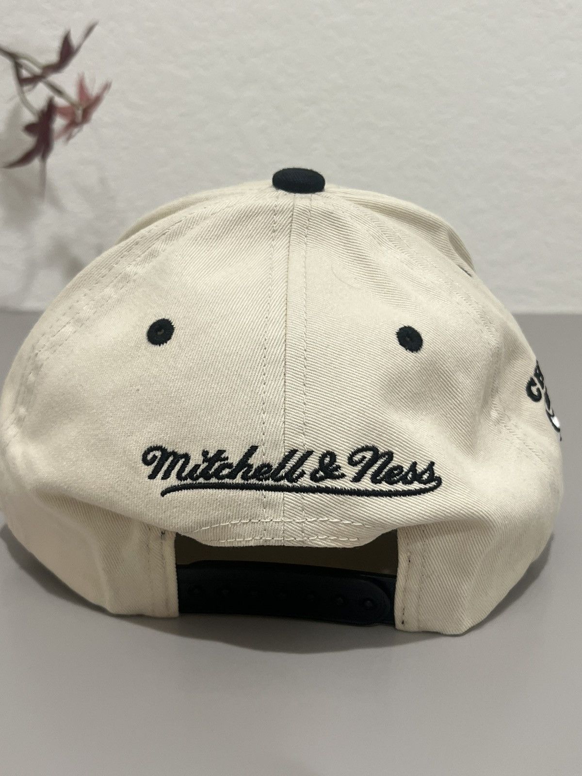 Mitchell & Ness 1998 NBA Finals Snapback Hat Size ONE SIZE - 3 Thumbnail