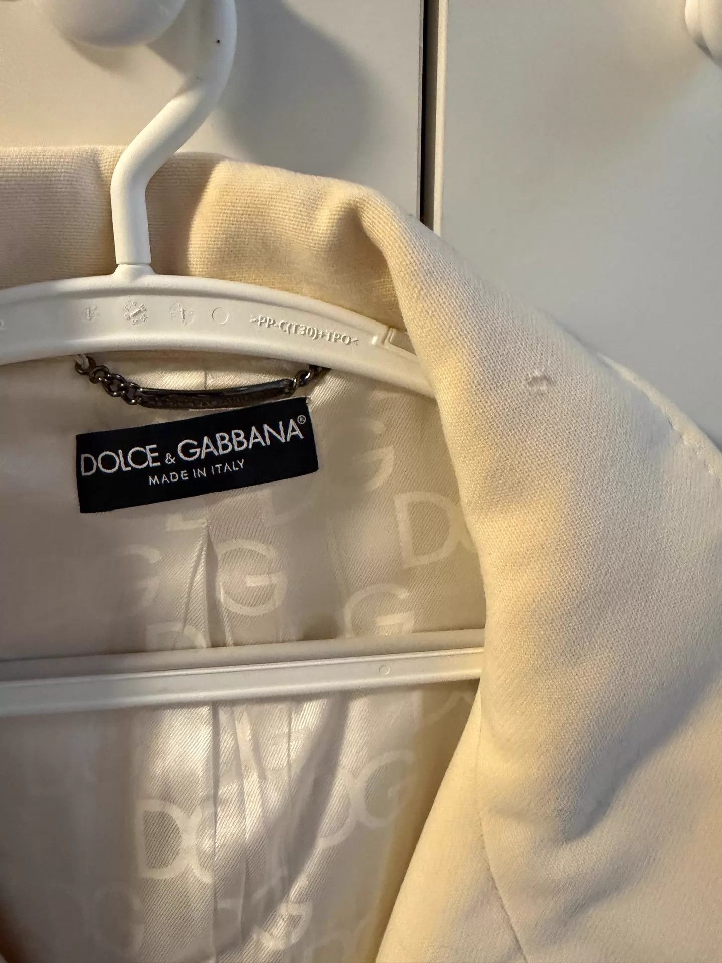 Dolce & Gabbana Dolce & Gabbana Vintage Ivory Silk Print Jacket Size 40 Size S / US 4 / IT 40 - 9 Thumbnail