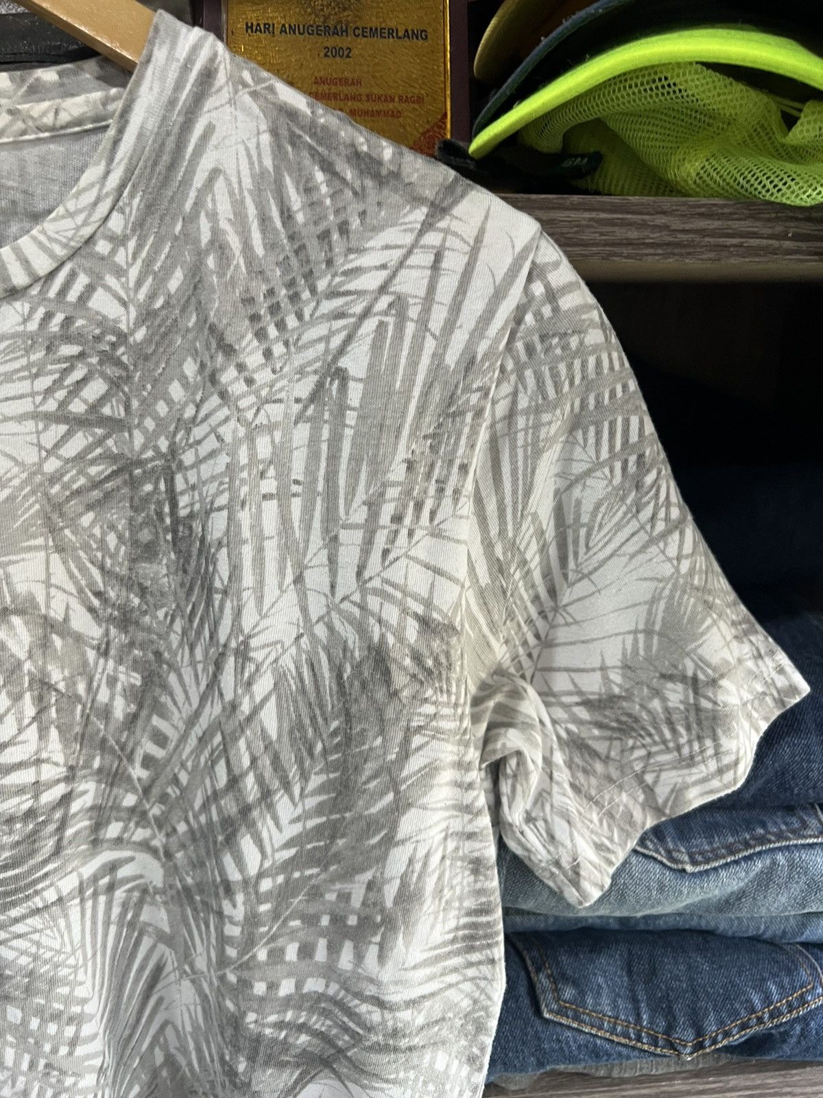 Comme Ca Ism 🔥Comme Ca Ism Fullprint Leafs Tee Size US M / EU 48-50 / 2 - 5 Thumbnail