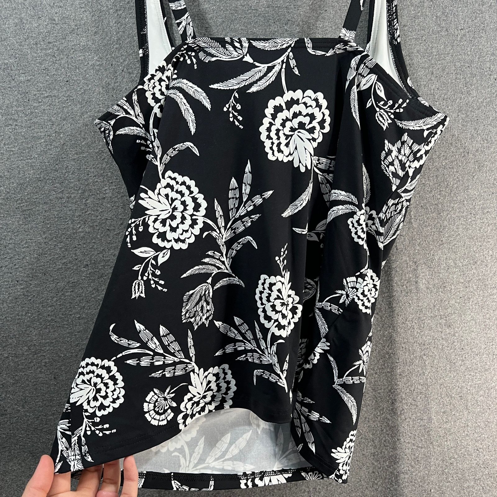 Other Lands' End Square-Neck Underwire Tankini Swimsuit Top Size M / US 6-8 / IT 42-44 - 10 Thumbnail