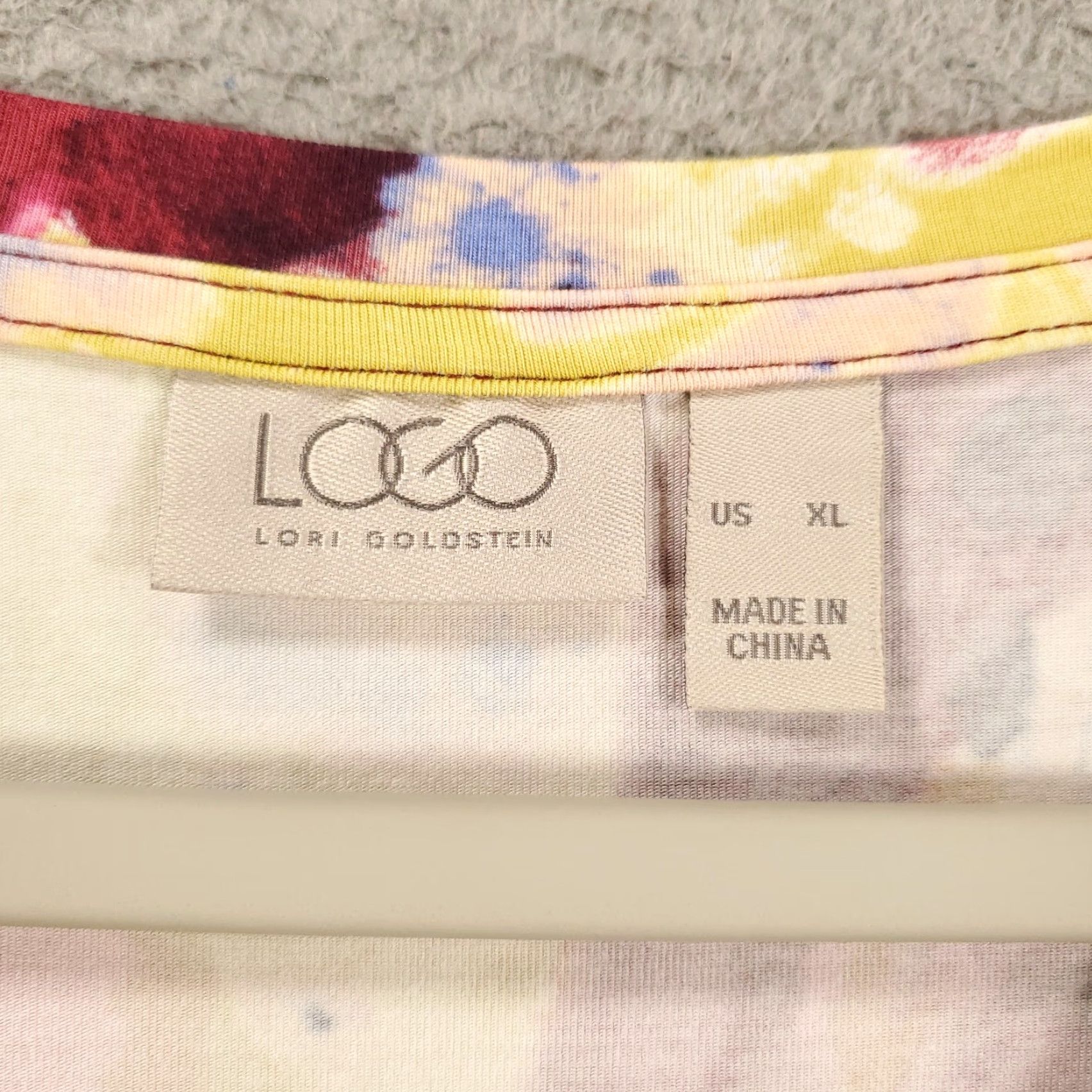 Vintage LOGO by Lori Goldstein Womens Top XL Red Yellow Floral V Neck 3/4 Sleeve Blouse Size XL / US 12-14 / IT 48-50 - 5 Thumbnail