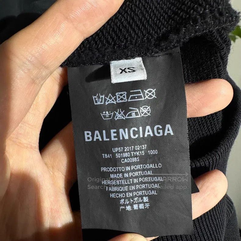 Balenciaga Balenciaga Sweatshirt with rainbow slogan, black Size US S / EU 44-46 / 1 - 5 Thumbnail