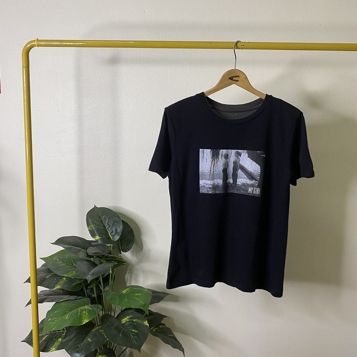 GU 1991 My Girl Movie Promo Tee x GU Collaboration Size US S / EU 44-46 / 1 - 1 Thumbnail