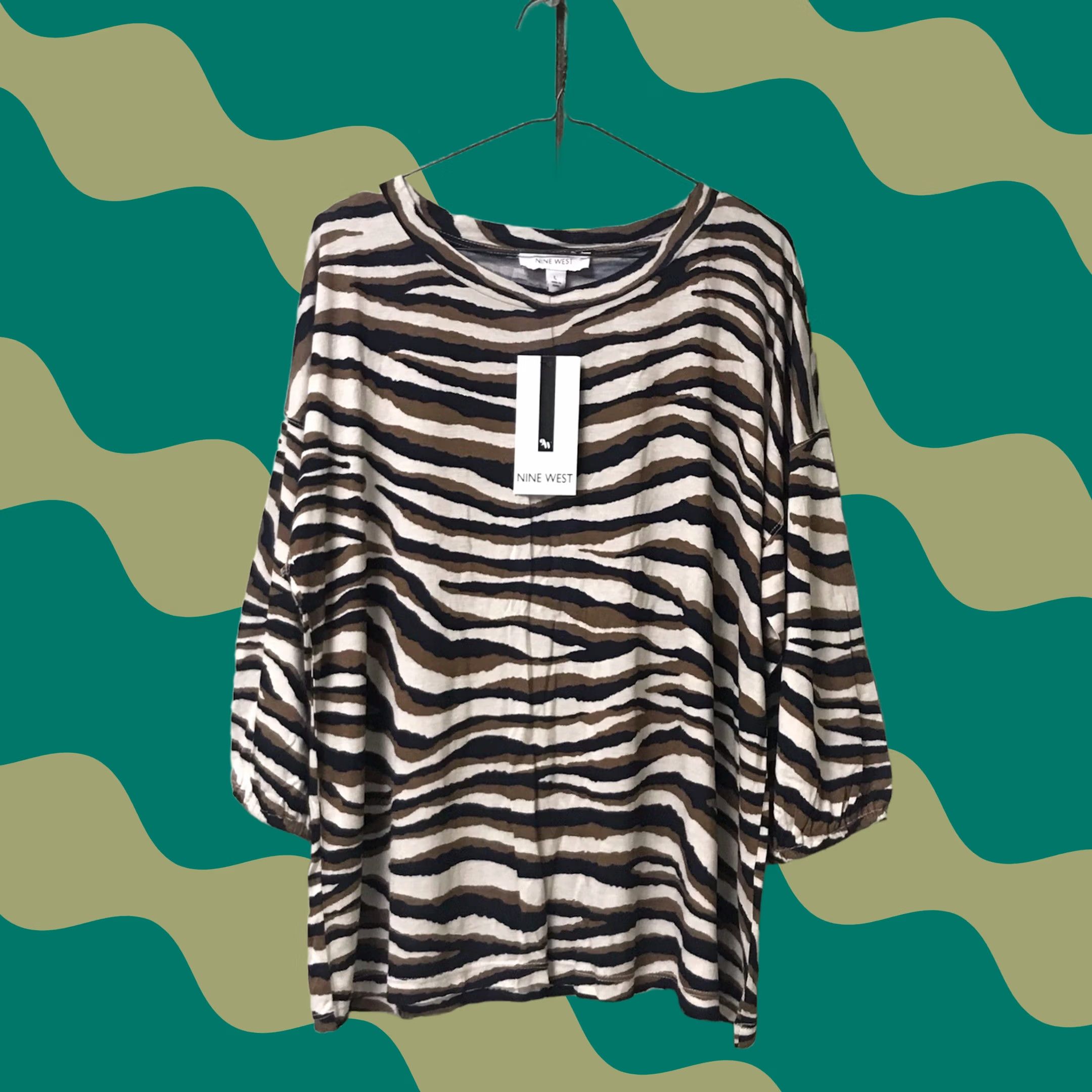Nine West Nine West Blouse Oatmeal Combo Brushed Zebra Print 3/4 Sleeve Crew Neck L Women Multicolor Pattern Casual Workplace Womens Size L / US 10 / IT 46 - 1 Thumbnail